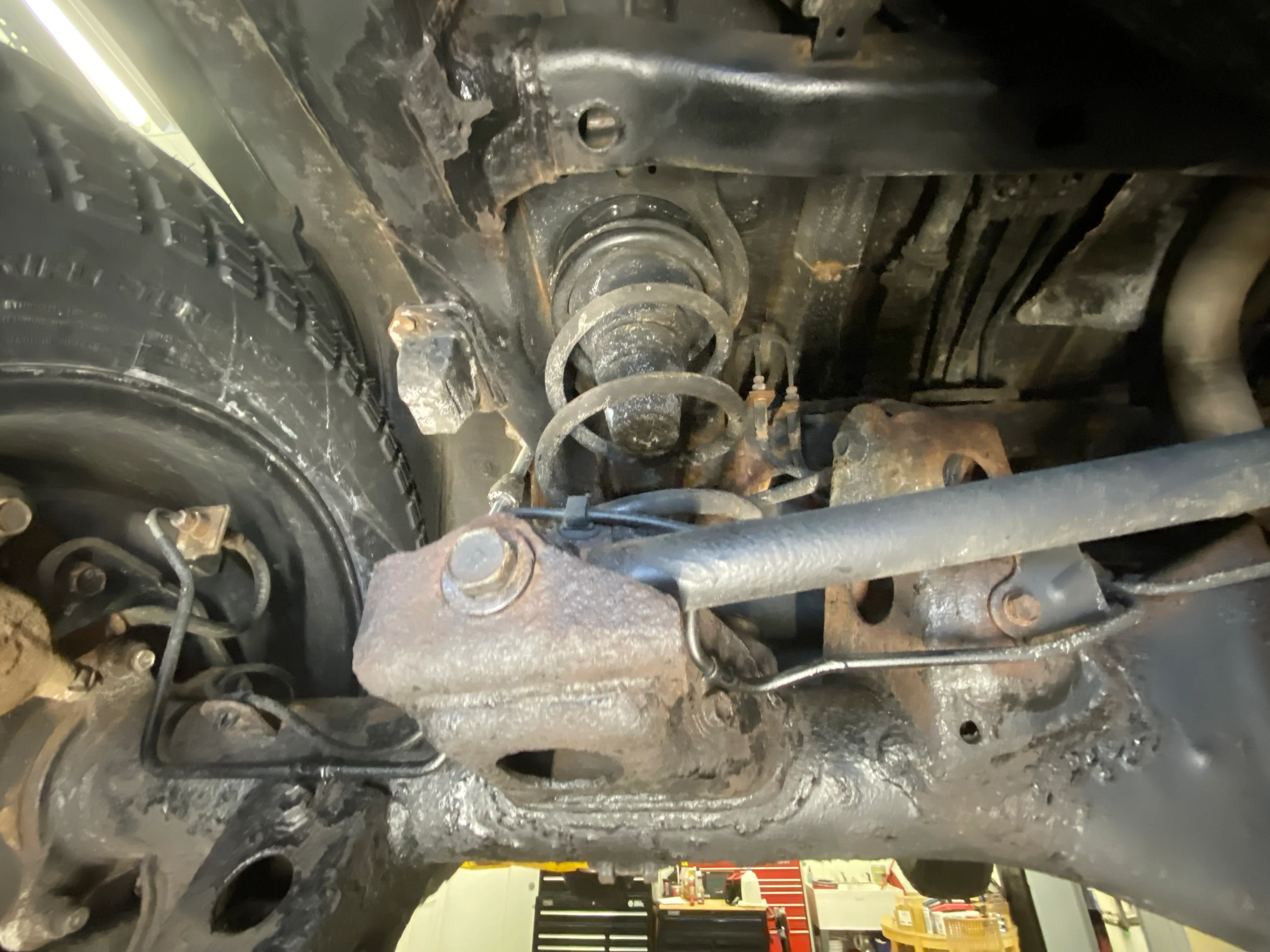 2007 Toyota 4Runner SR5 V6 Undercarriage Photos - Image 31