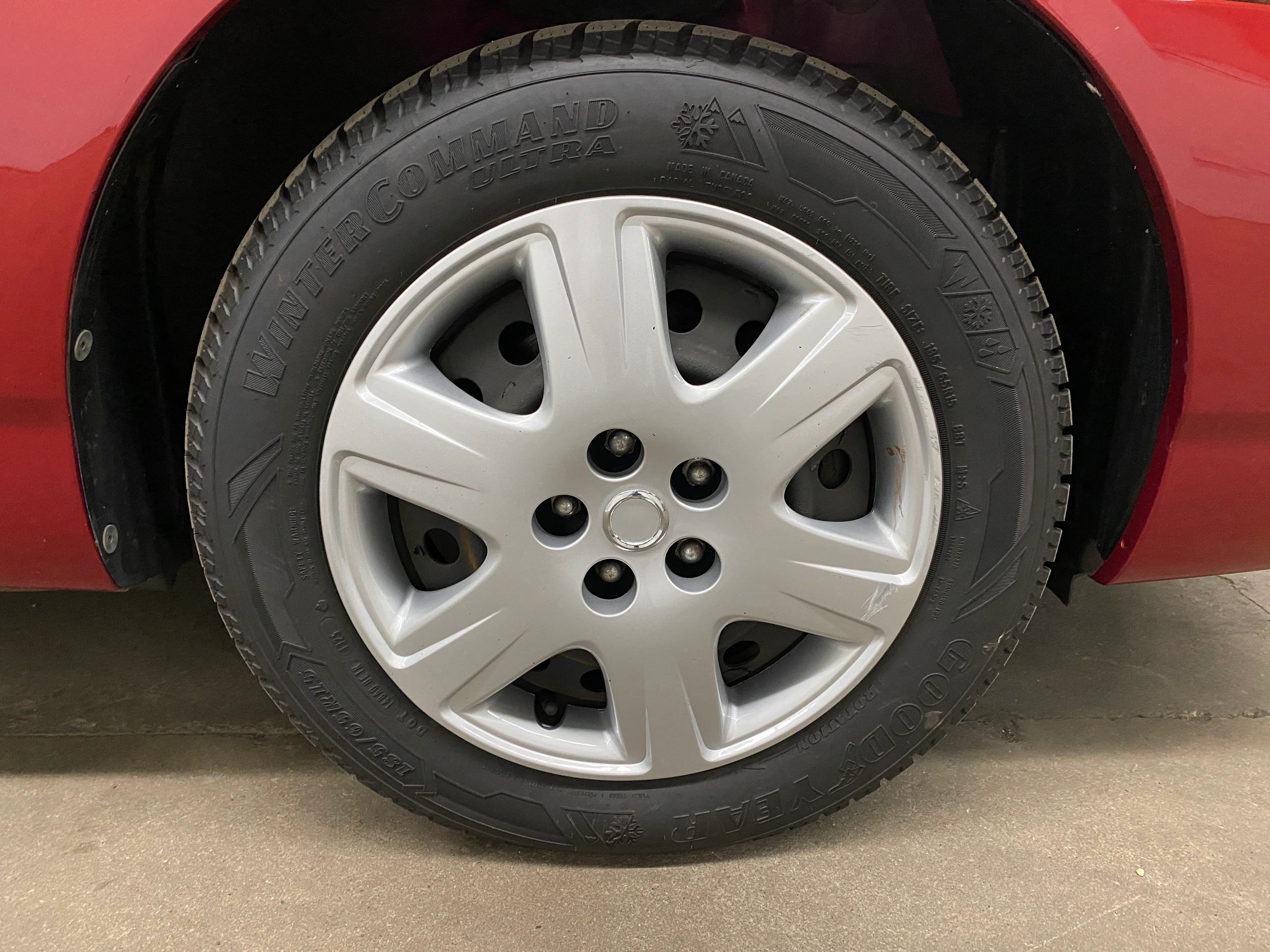 2007 Toyota Corolla LE - Image 32