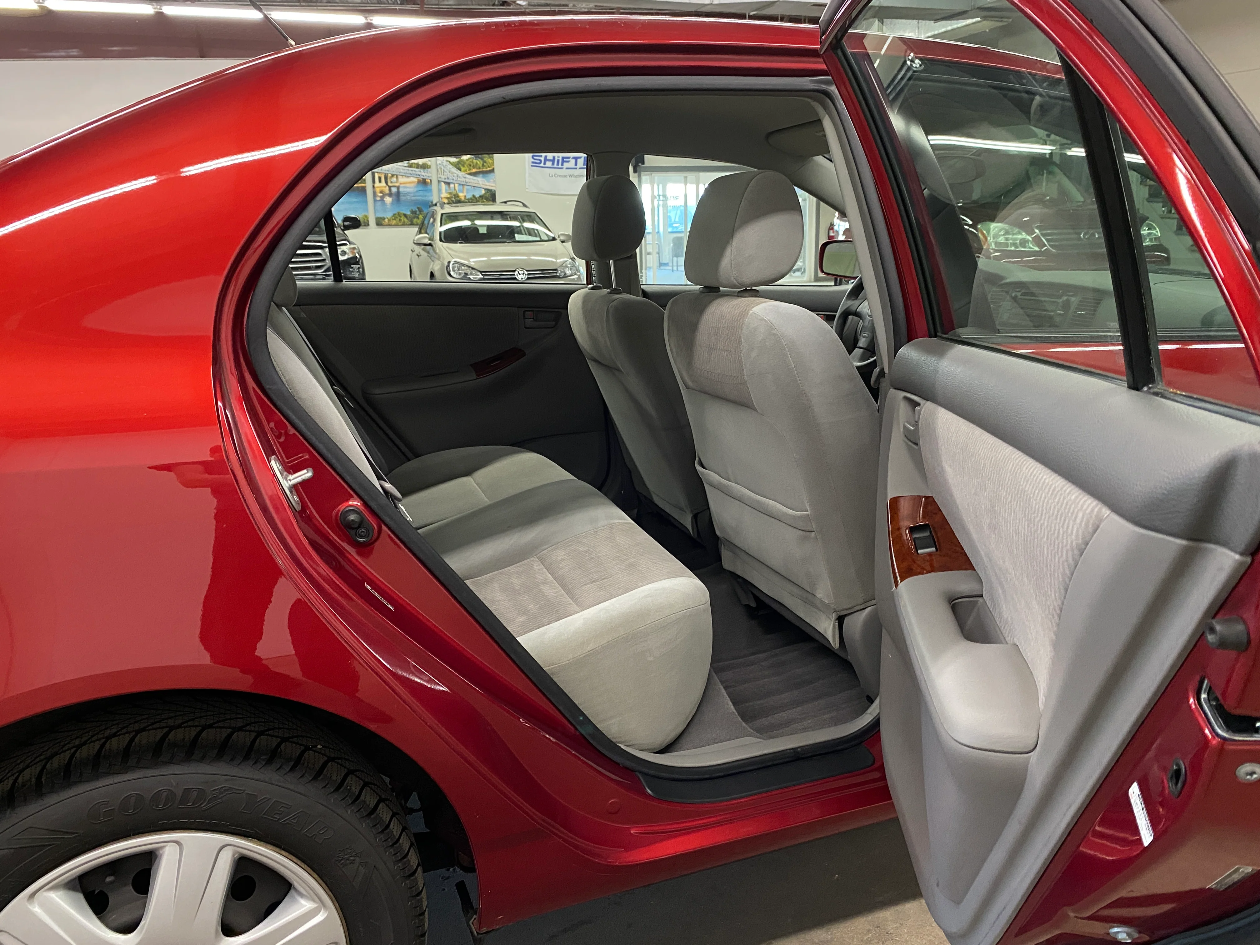 2007 Toyota Corolla LE - Image 42