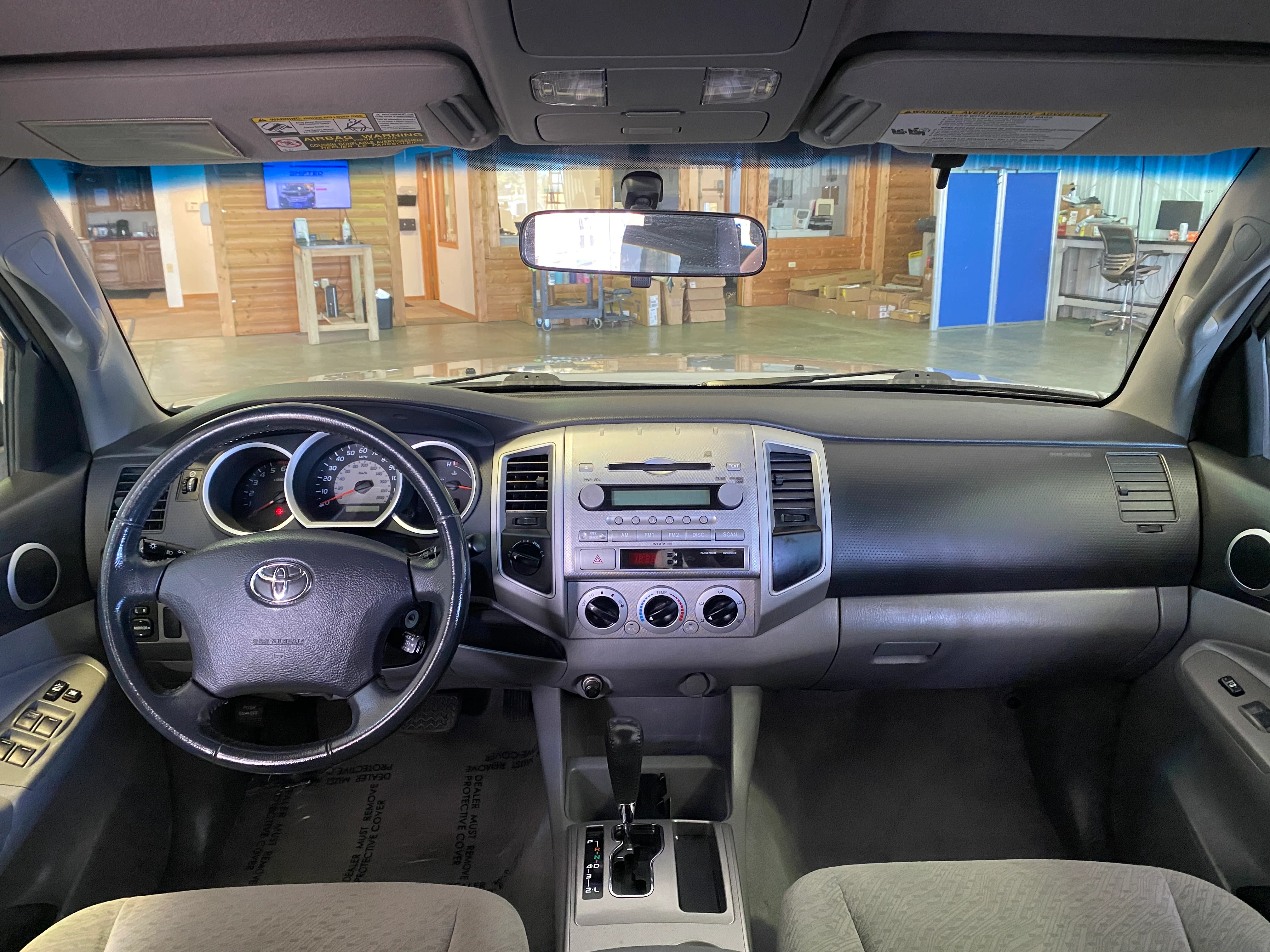 2007 Toyota Tacoma Double Cab 4WD 4.0L Long Bed - Image 15