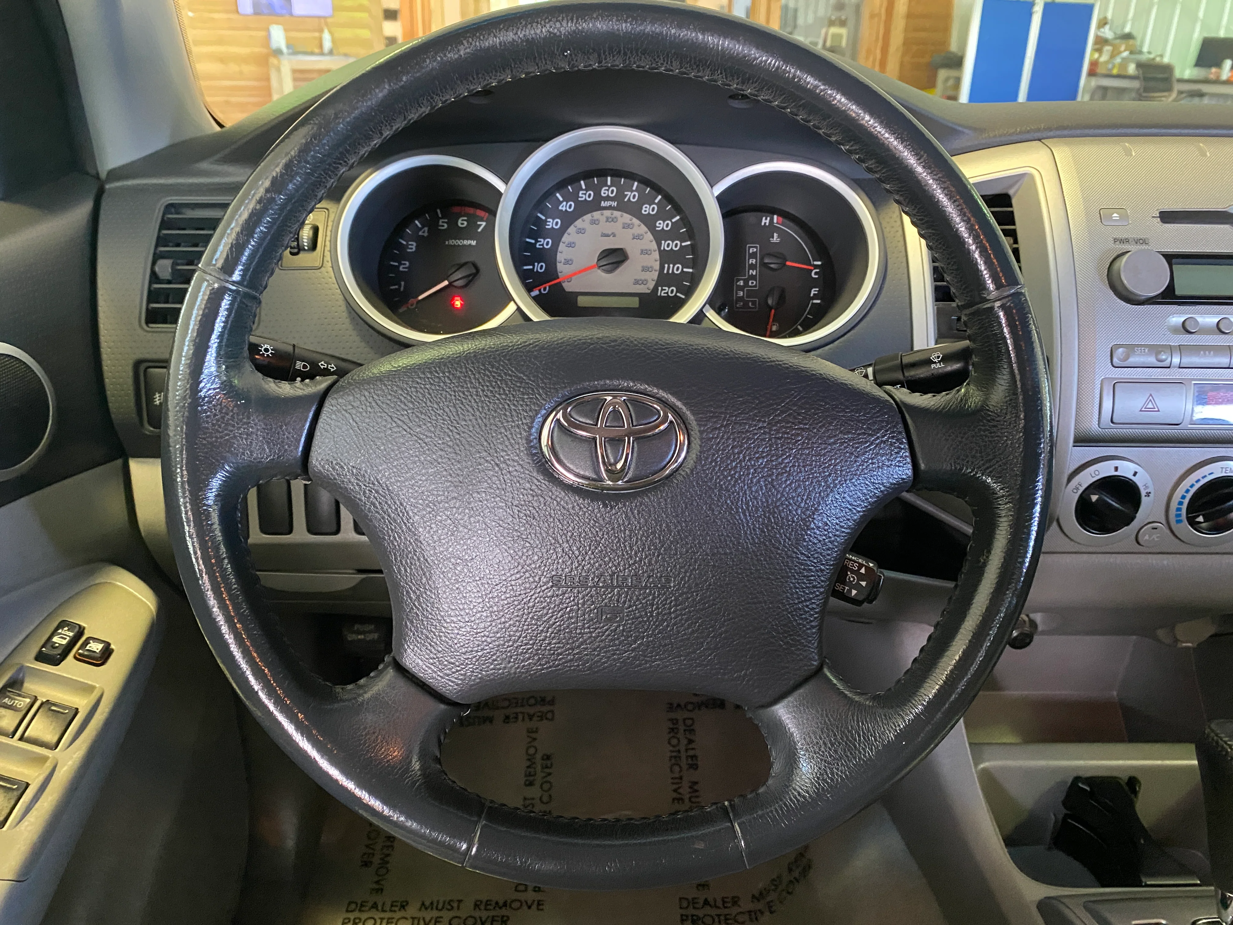 2007 Toyota Tacoma Double Cab 4WD 4.0L Long Bed - Image 18