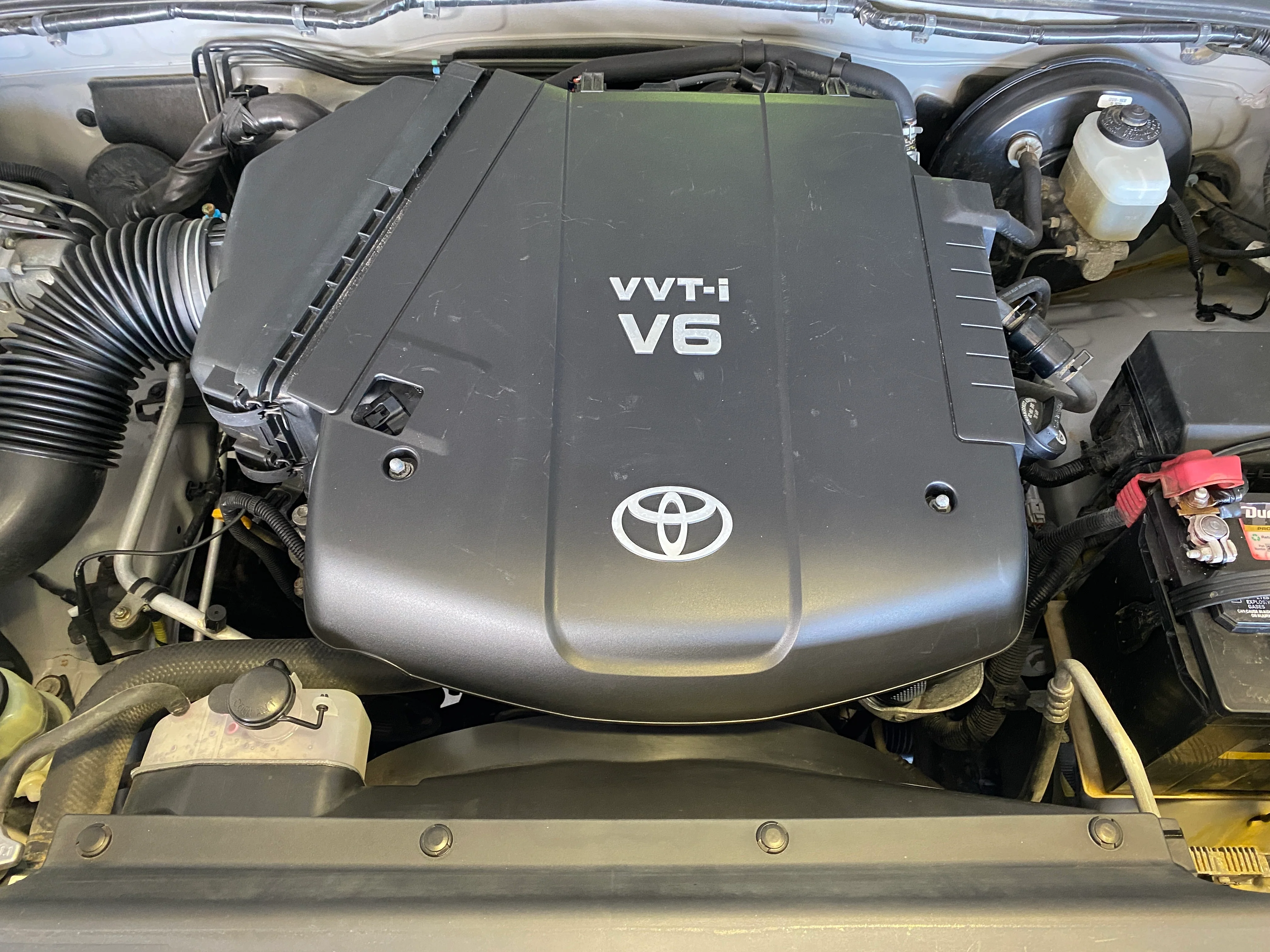 2007 Toyota Tacoma Double Cab 4WD 4.0L Long Bed - Image 8