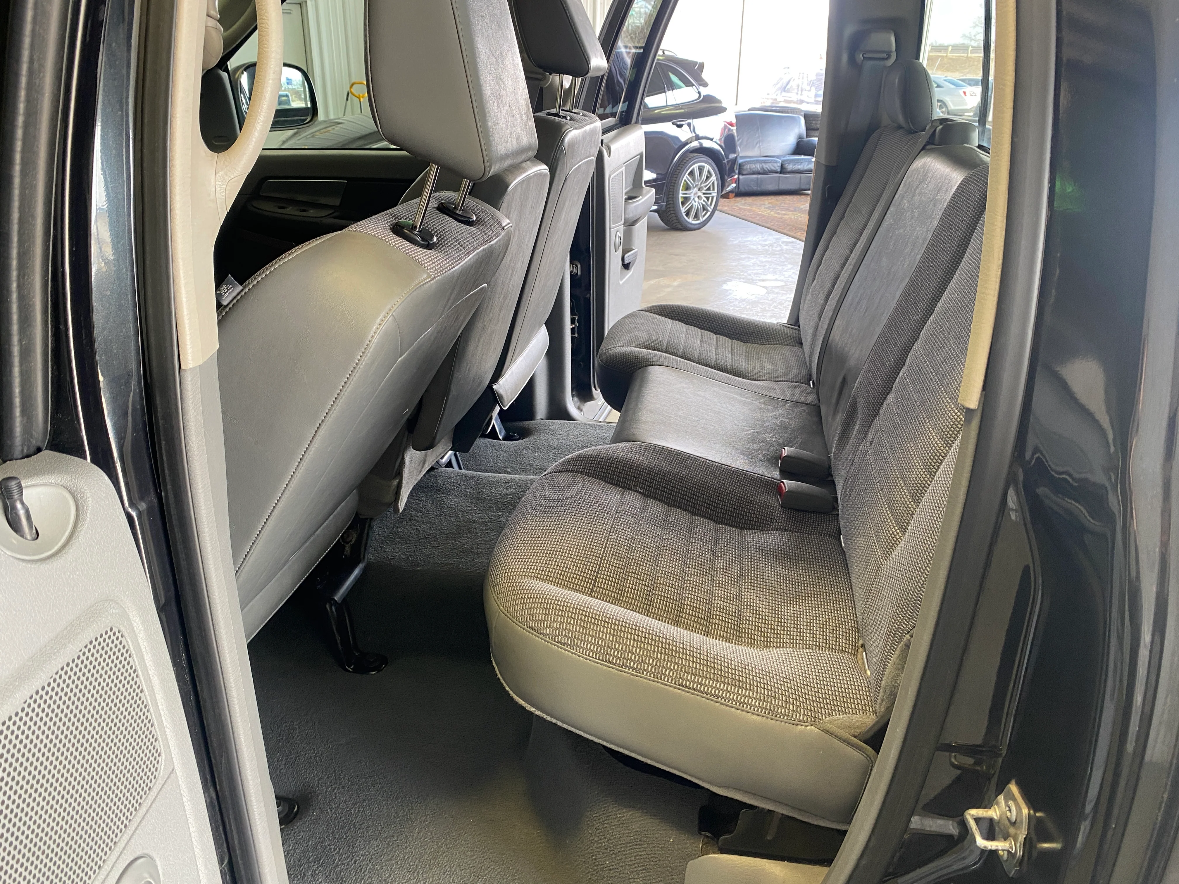 2008 Dodge Ram 1500 4WD Manual - Image 11