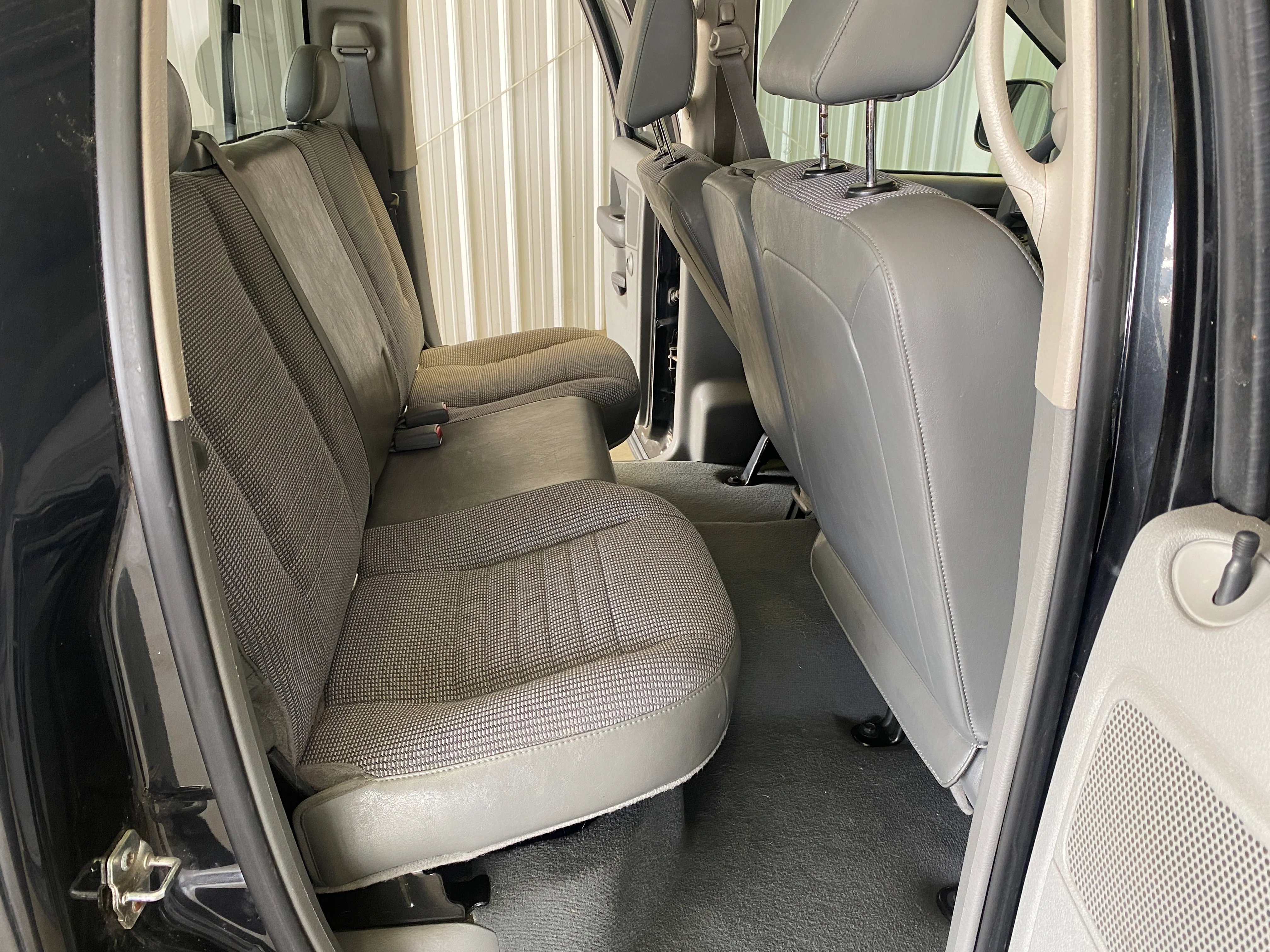 2008 Dodge Ram 1500 4WD Manual - Image 13