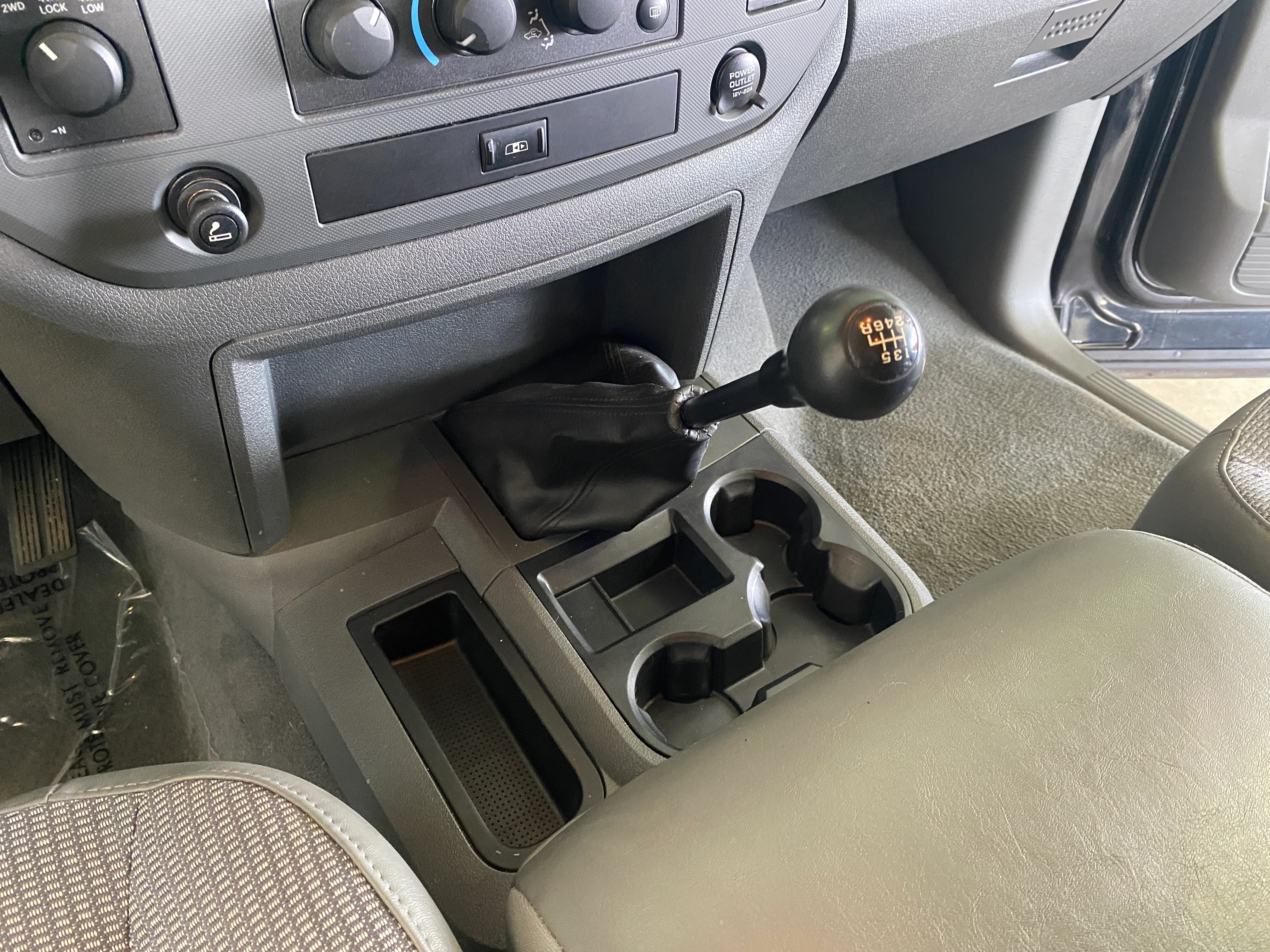 2008 Dodge Ram 1500 4WD Manual - Image 21