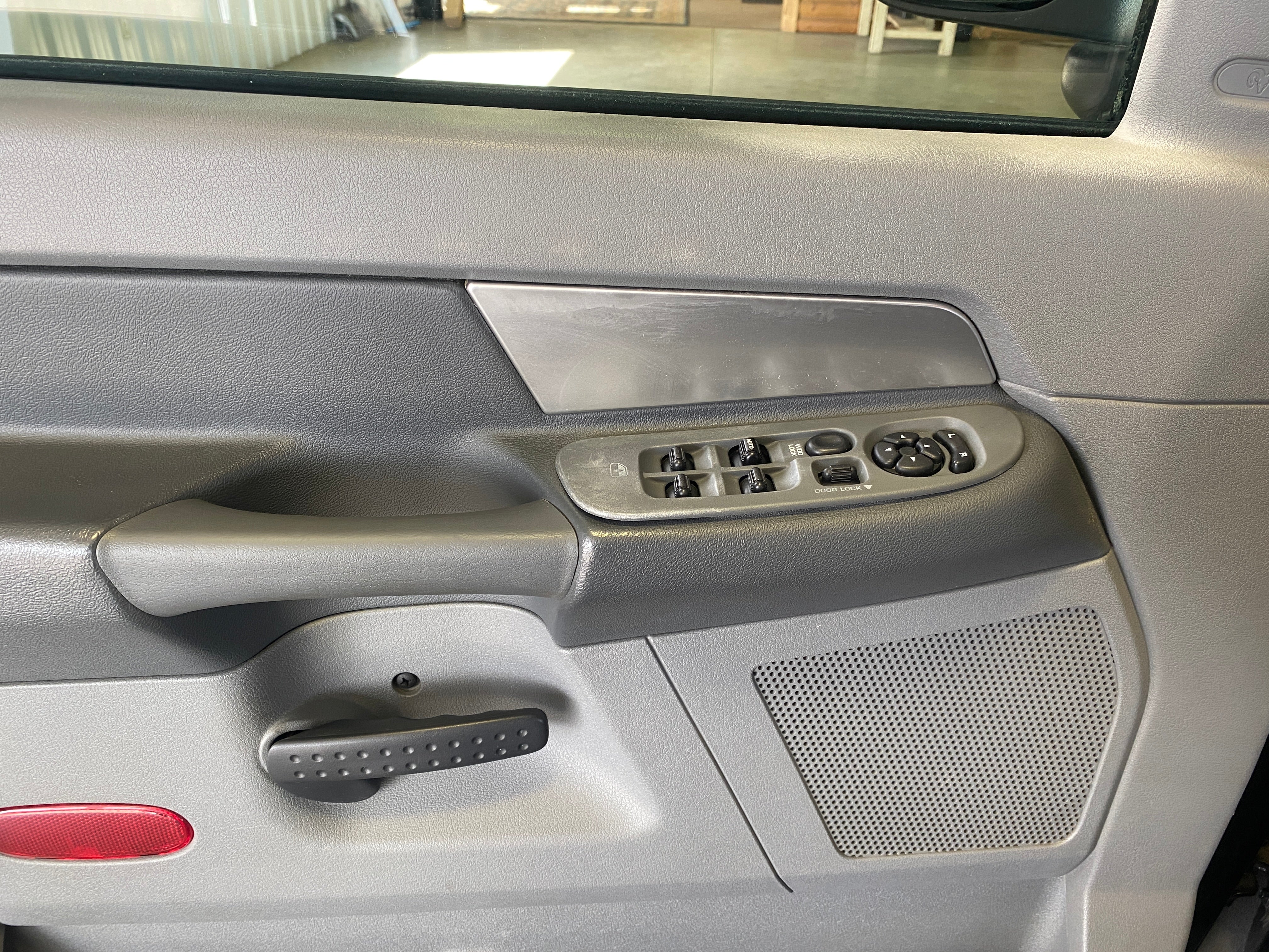 2008 Dodge Ram 1500 4WD Manual - Image 22