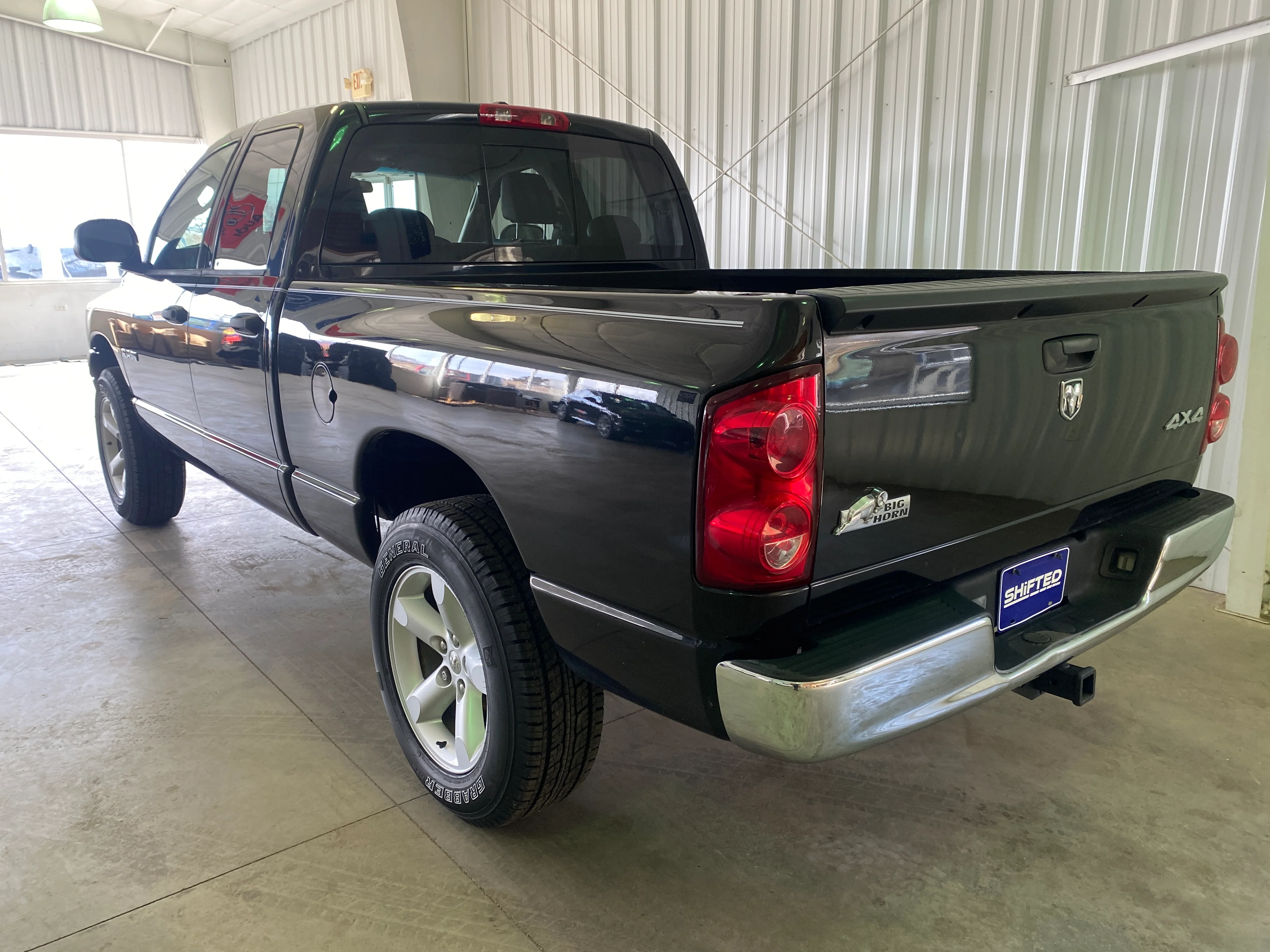 2008 Dodge Ram 1500 4WD Manual - Image 3