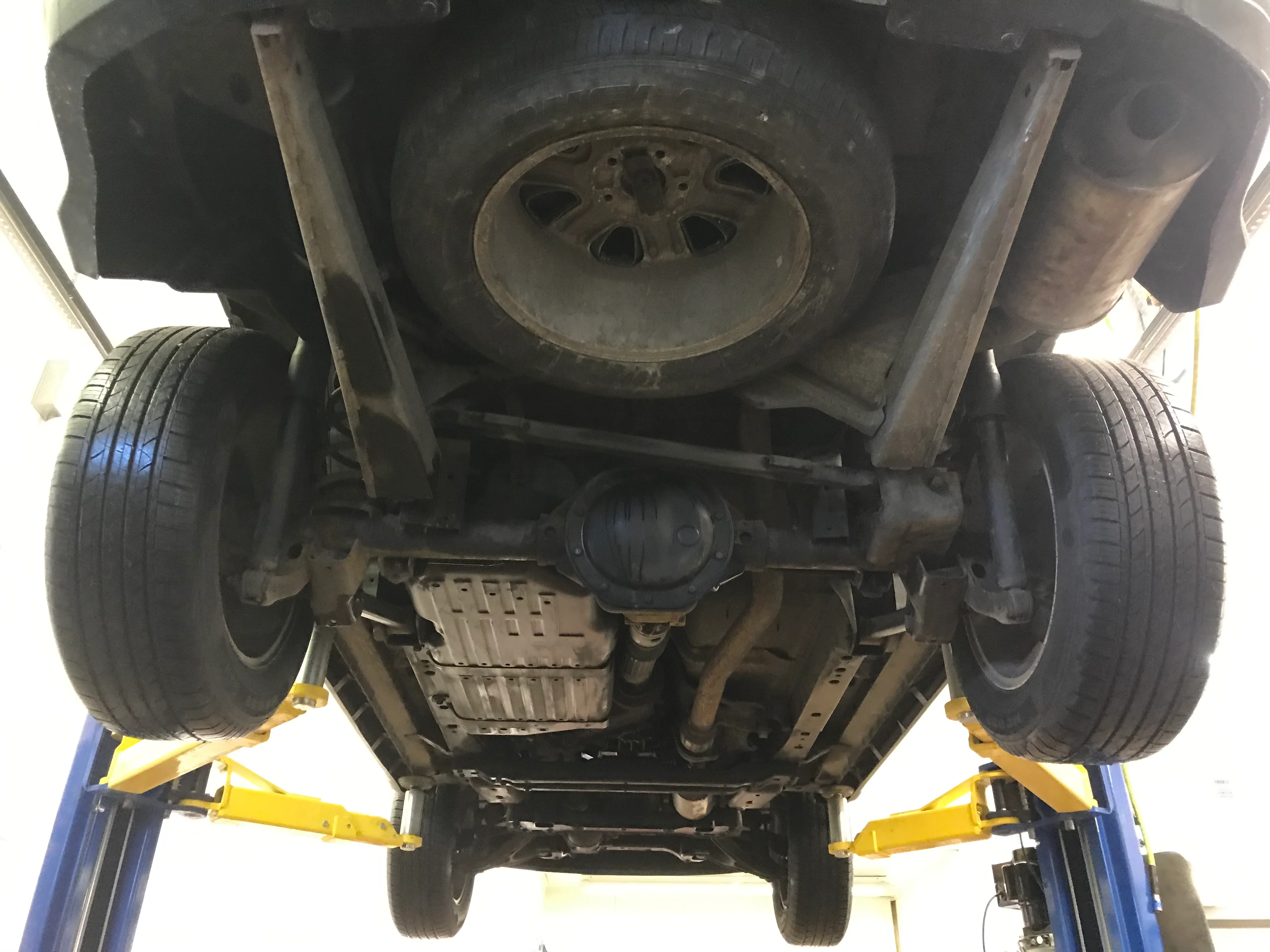 2008 Jeep Grand Cherokee - Image 25