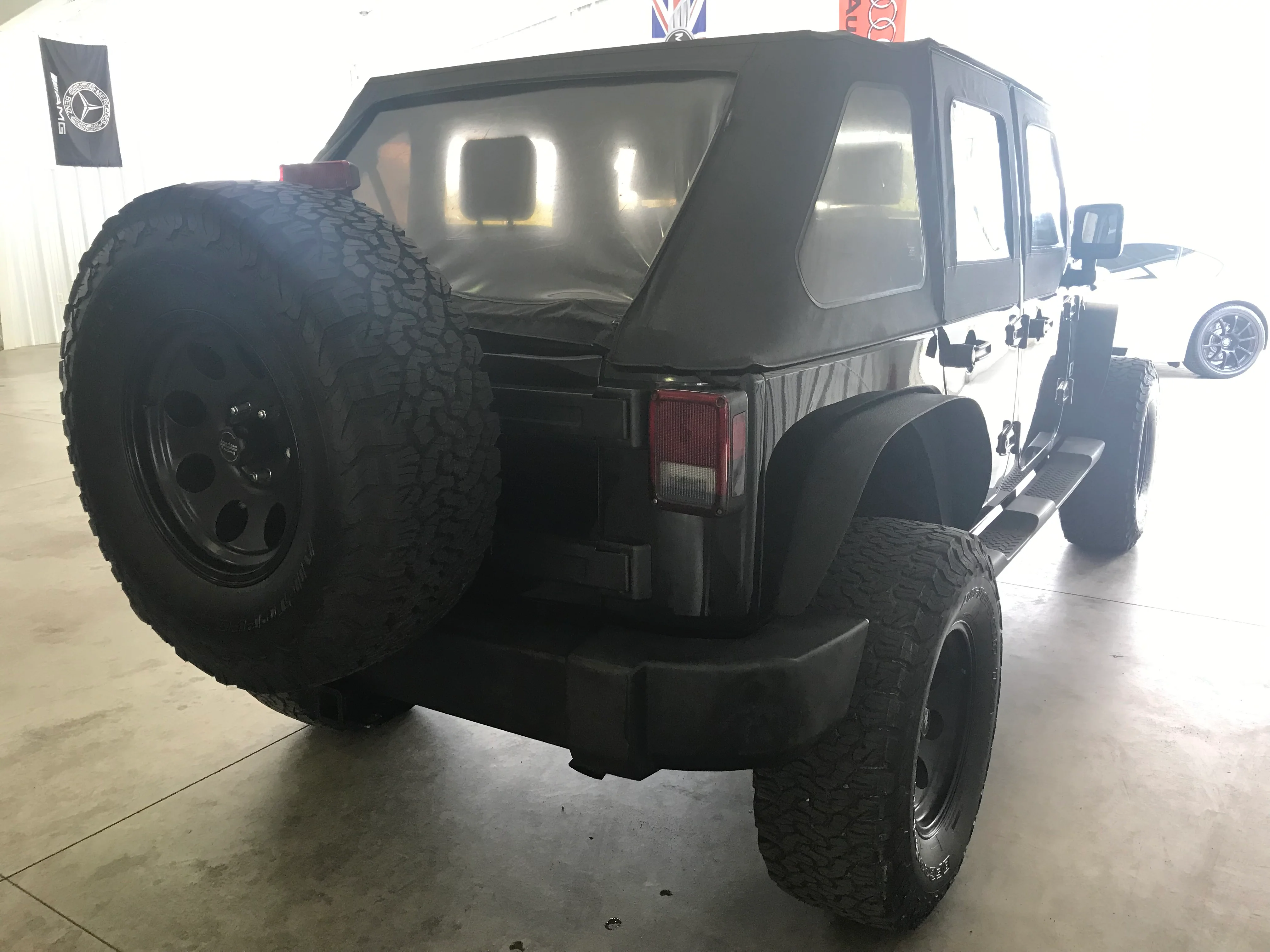 2008 Jeep Wrangler - Image 12