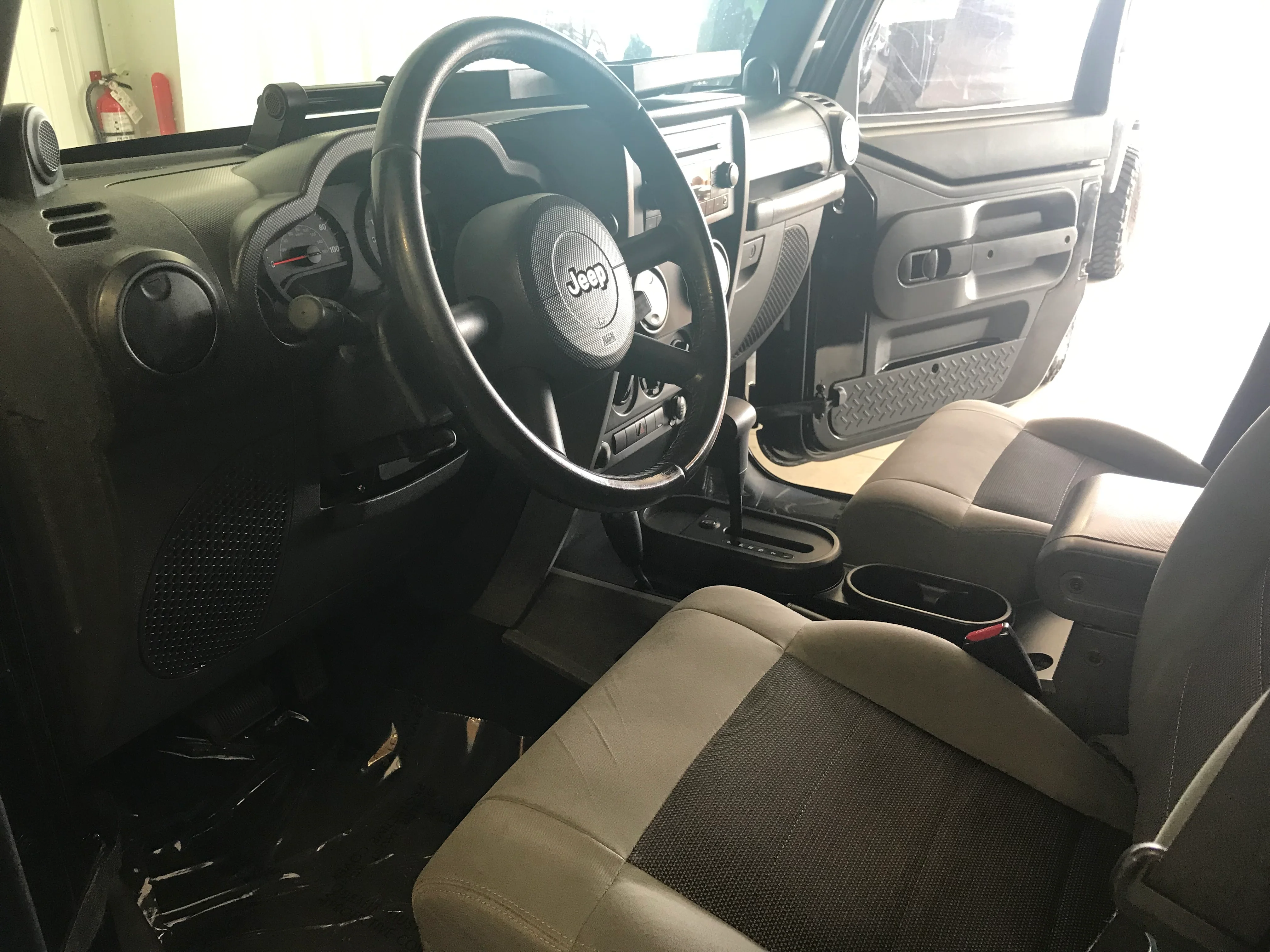 2008 Jeep Wrangler - Image 17