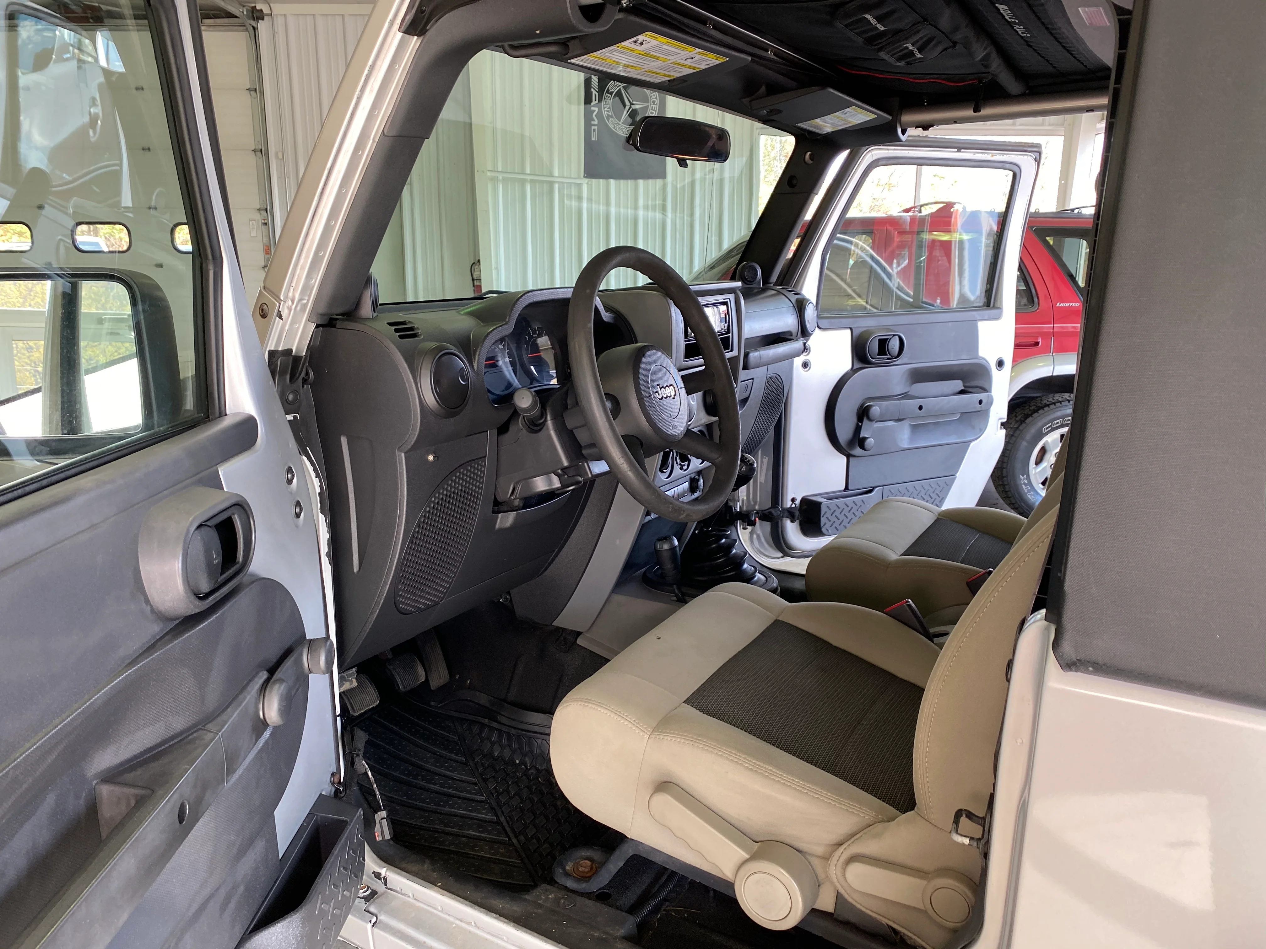 2008 Jeep Wrangler X Manual - Image 12