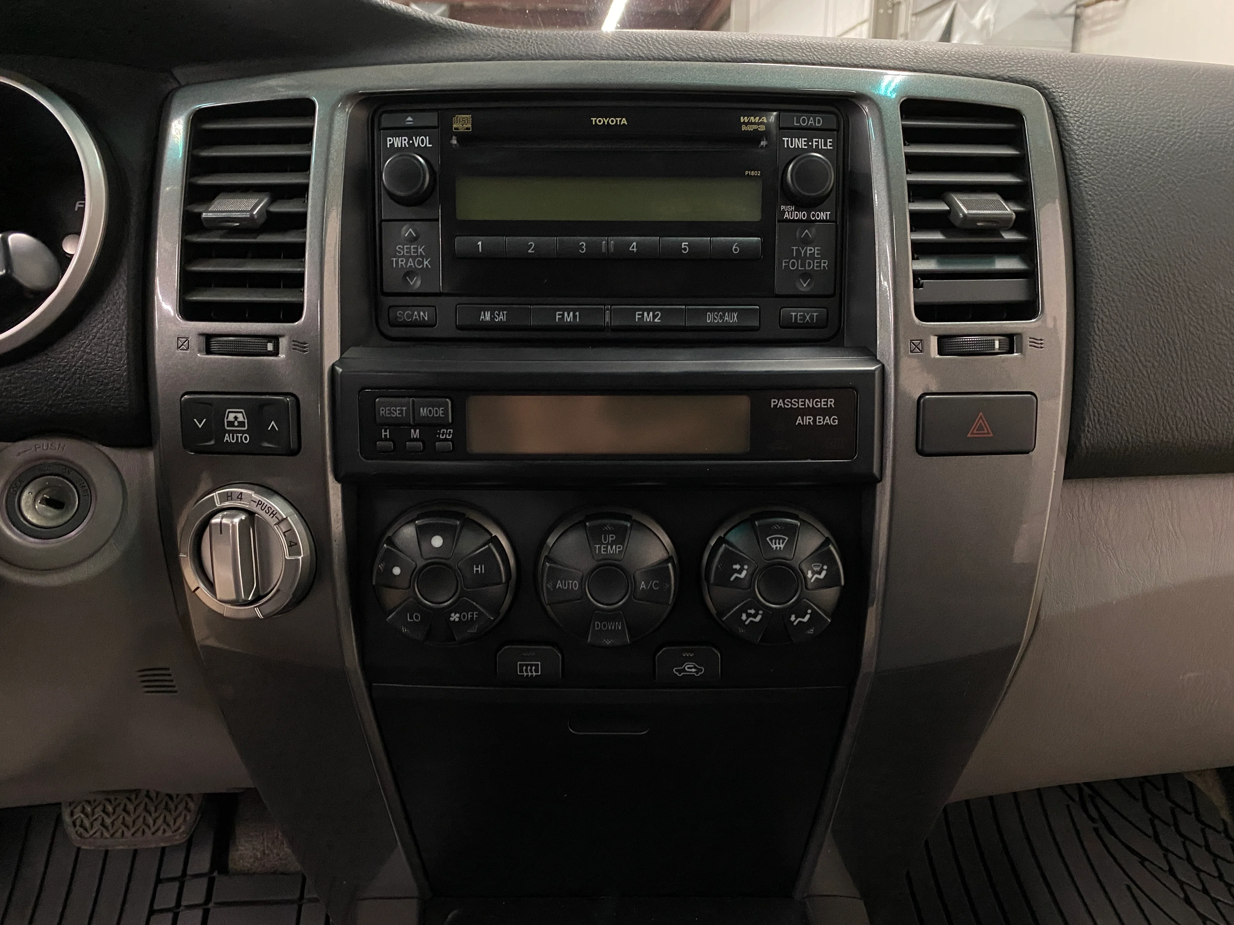 2008 Toyota 4Runner Sport Edition 4.7L 4WD - Image 27