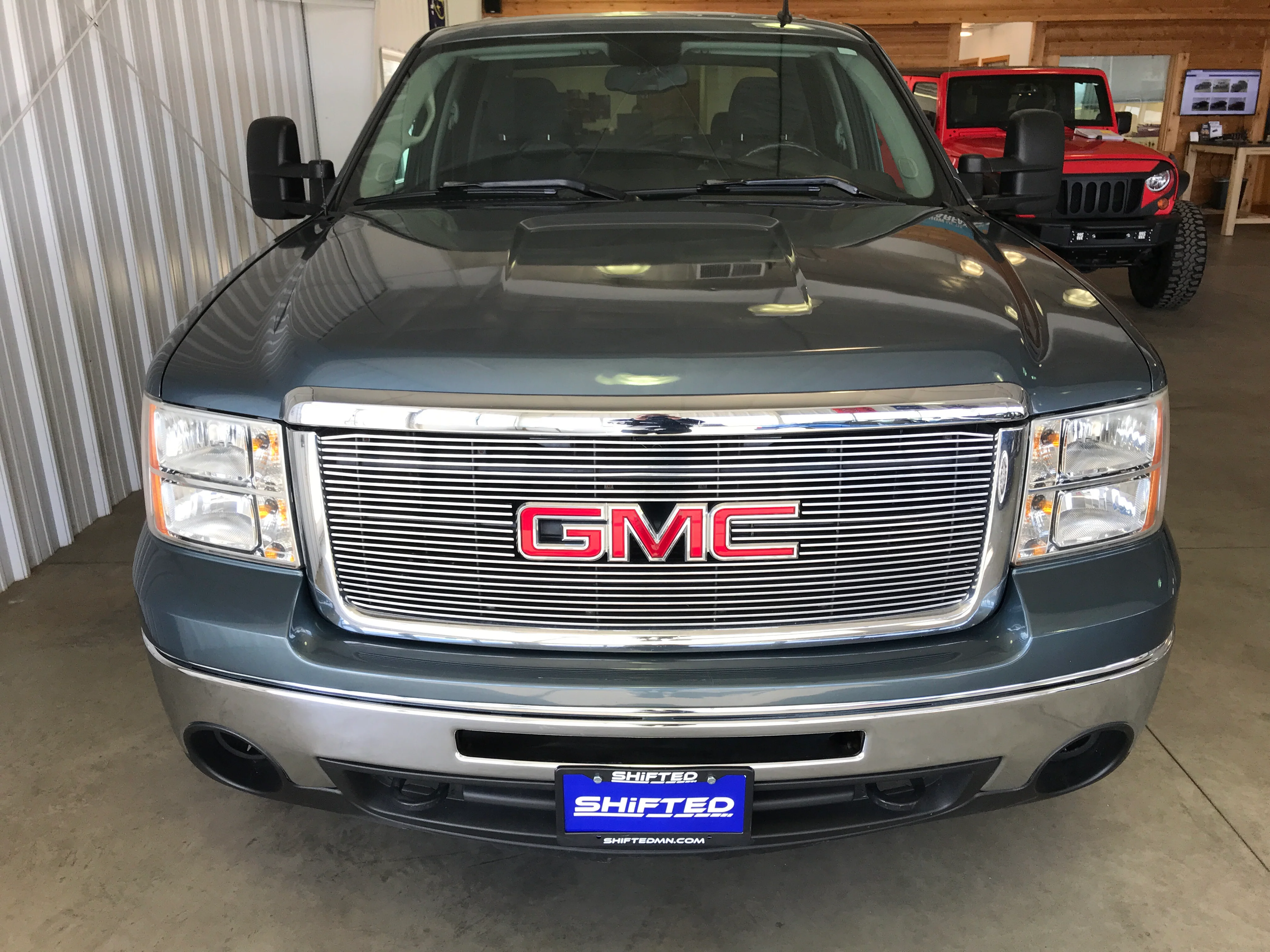 2009 GMC Sierra 1500 Quad Cab Z71 - Image 4