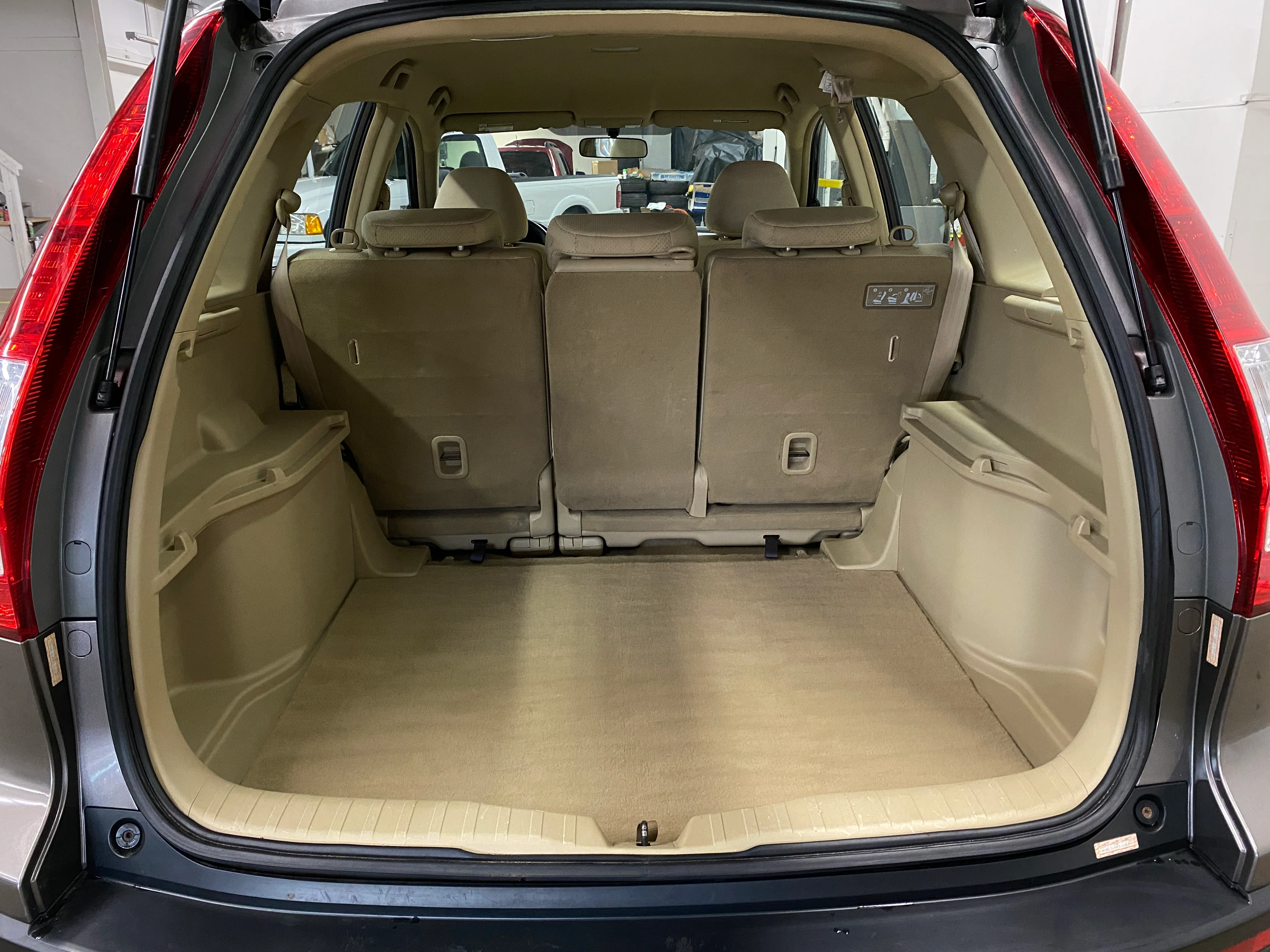 2009 Honda CR-V LX 4WD - Image 13