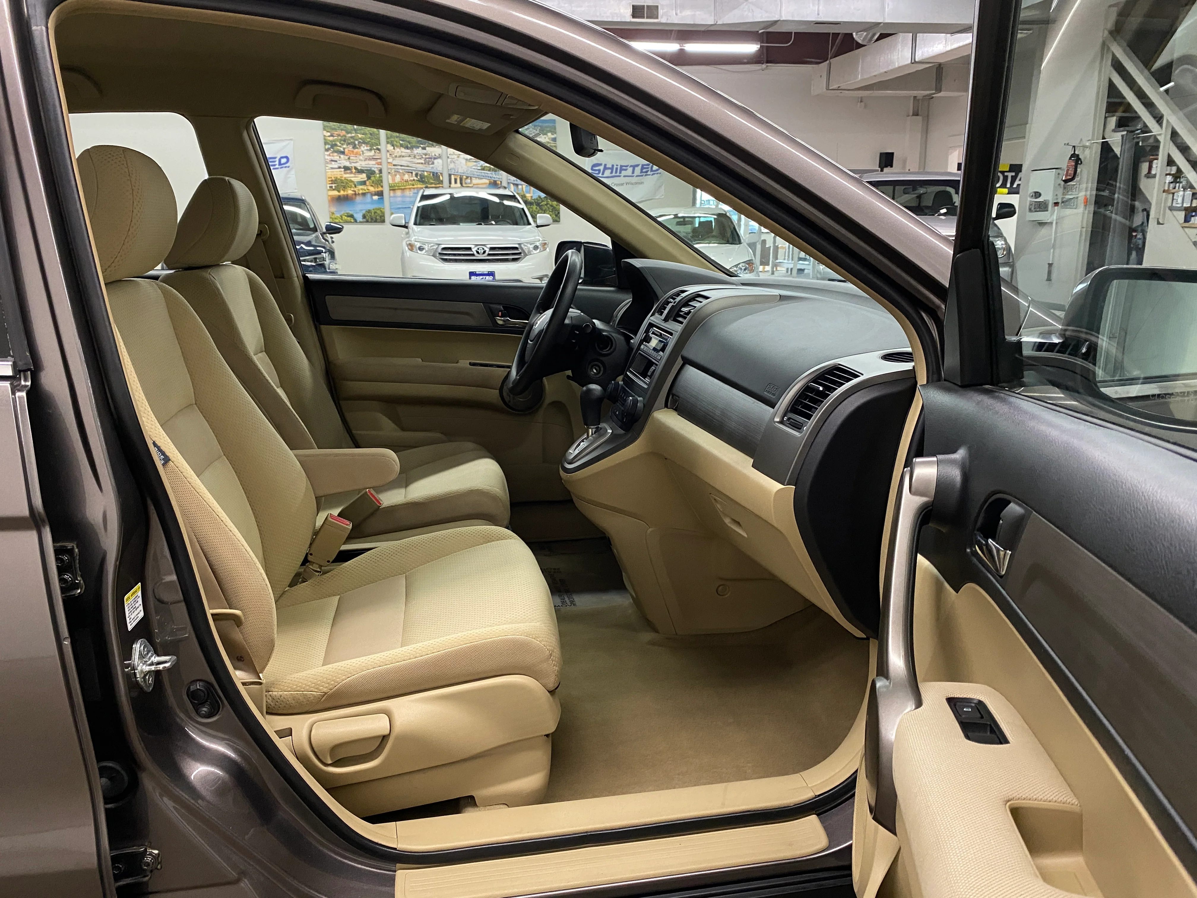 2009 Honda CR-V LX 4WD - Image 16