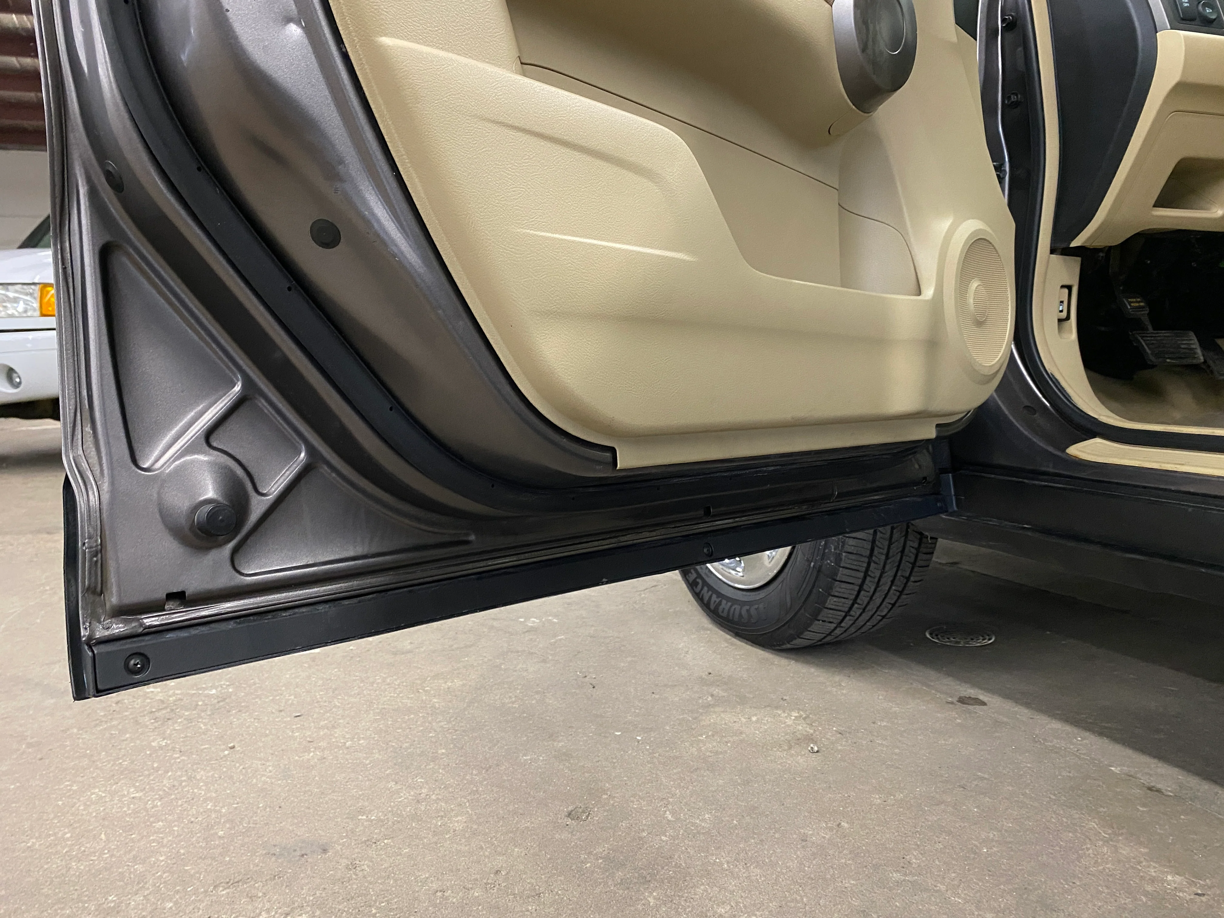 2009 Honda CR-V LX 4WD - Image 34