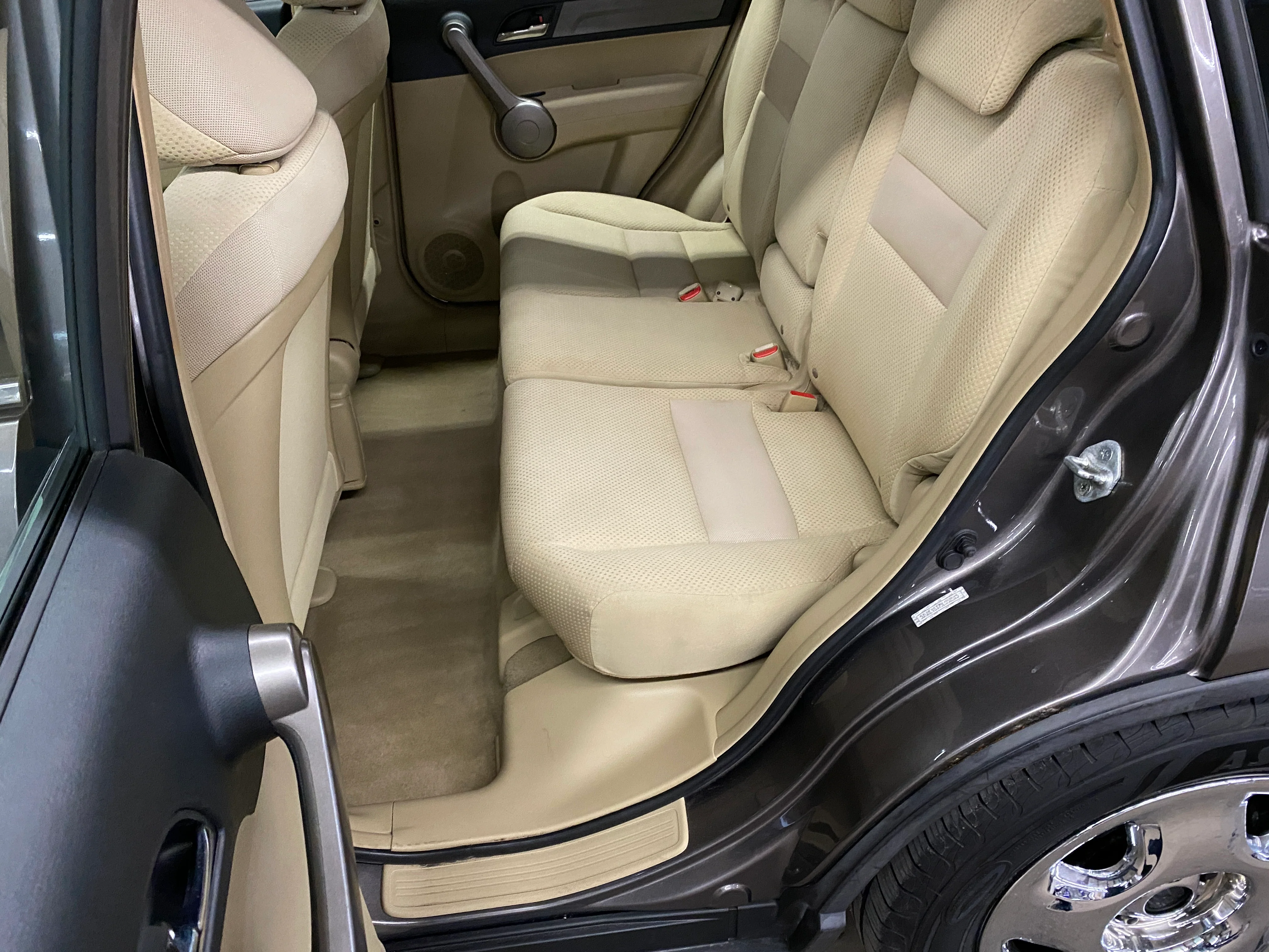 2009 Honda CR-V LX 4WD - Image 39