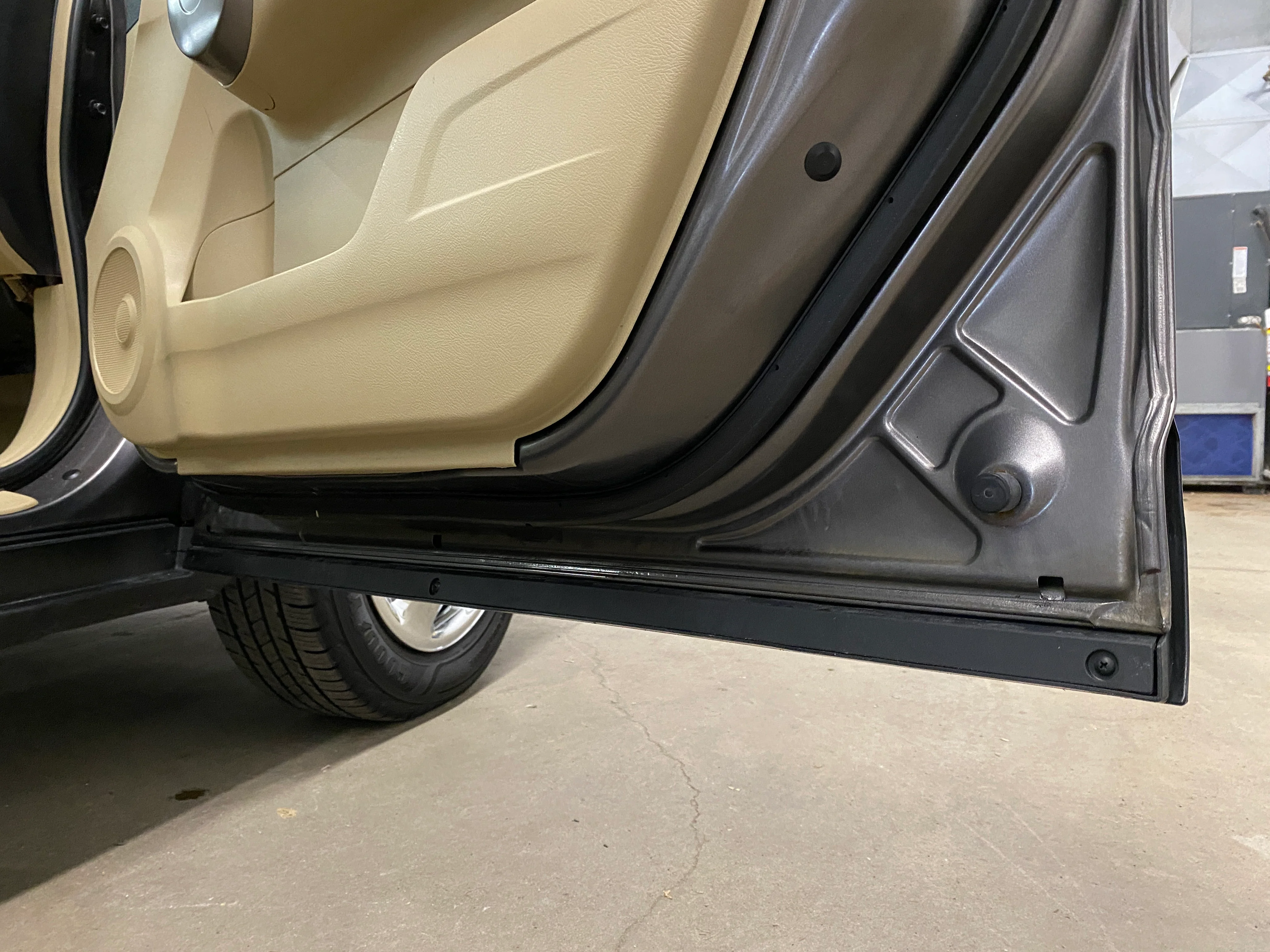 2009 Honda CR-V LX 4WD - Image 46