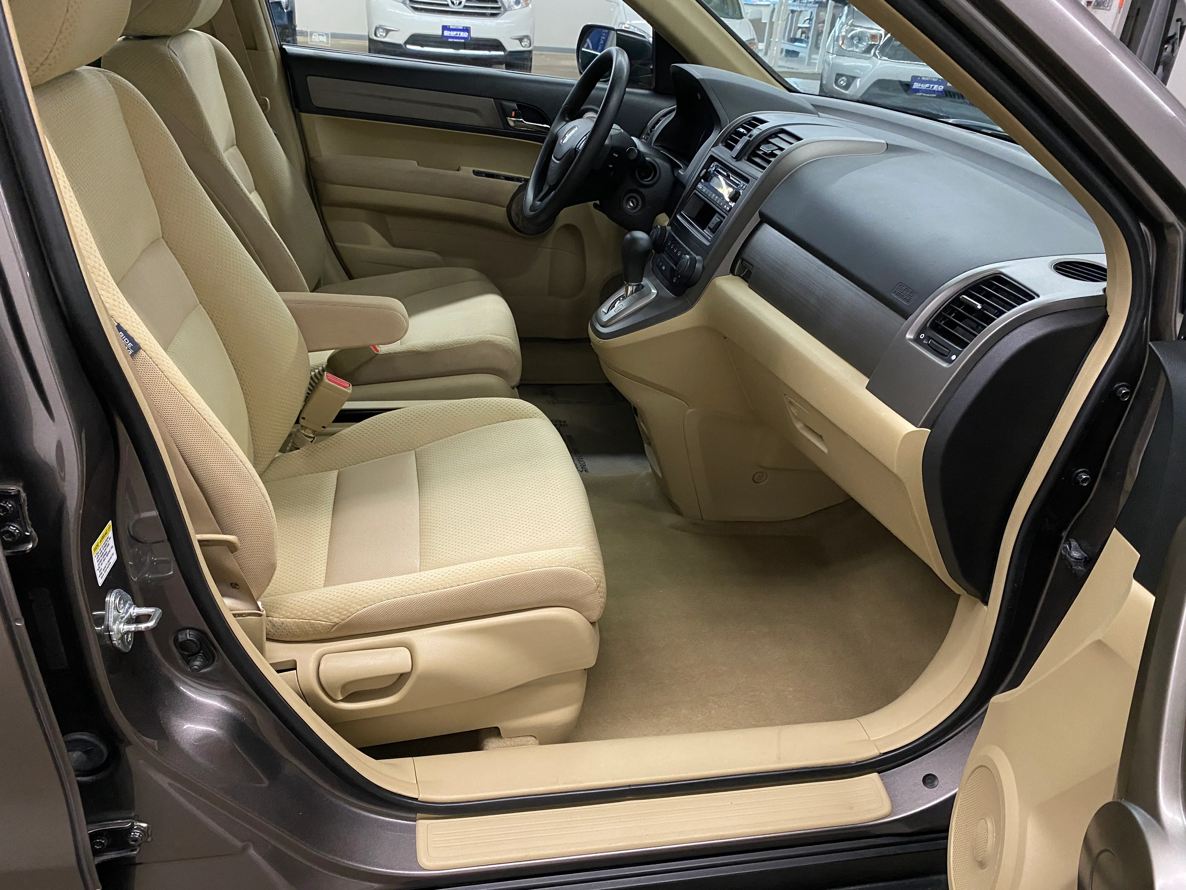 2009 Honda CR-V LX 4WD - Image 47