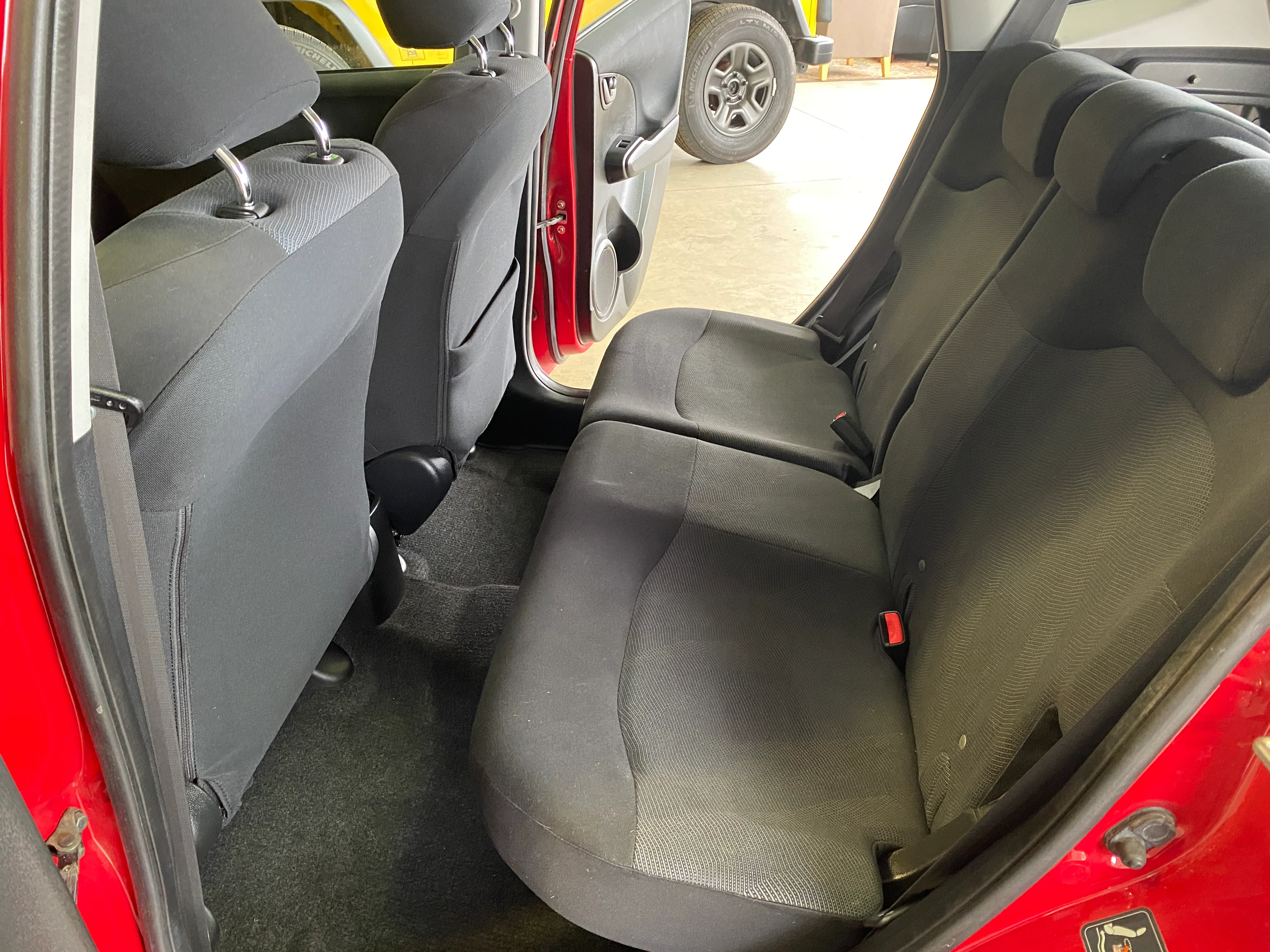 2009 Honda Fit Manual - Image 11