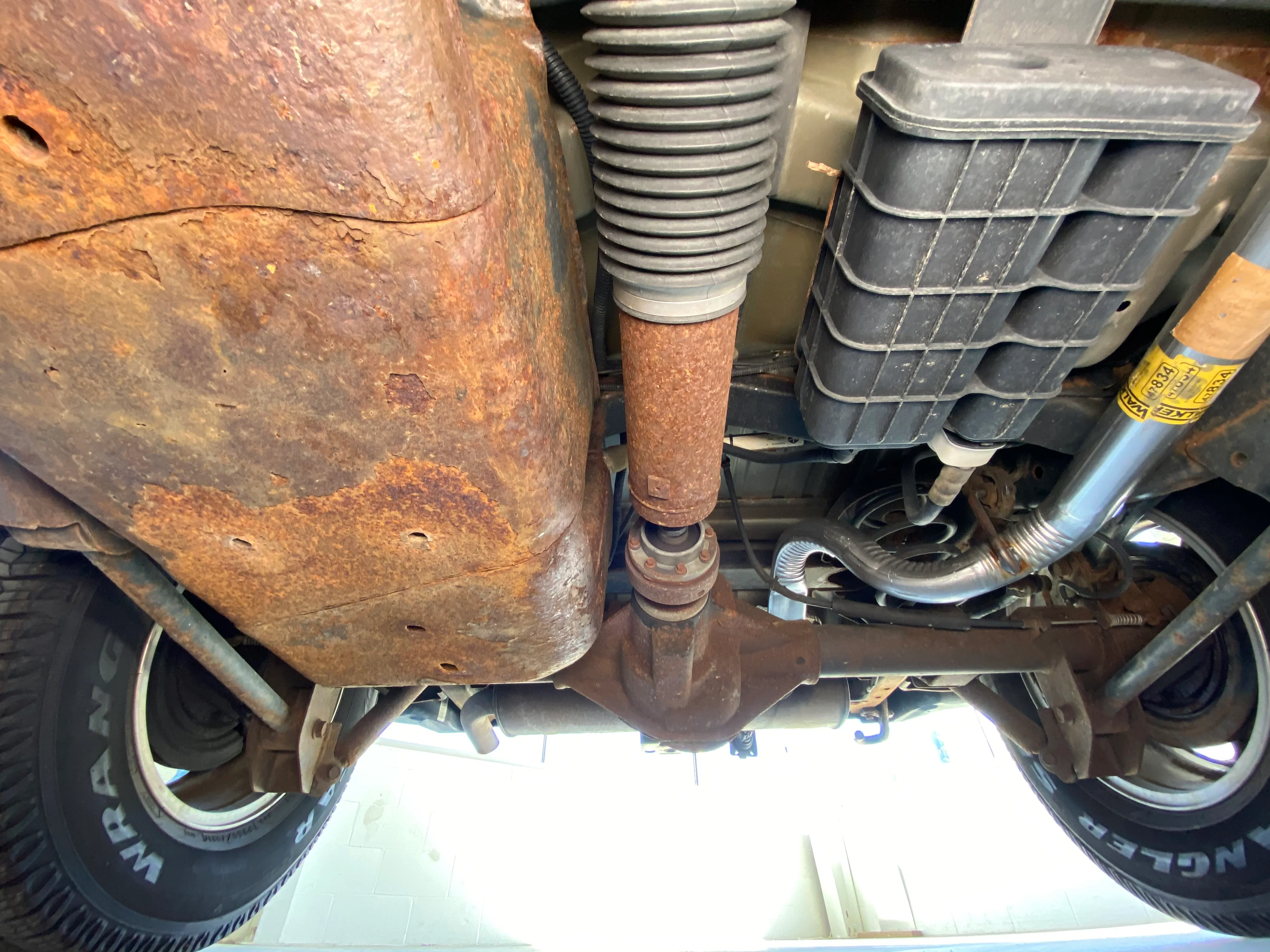 2009 Jeep Wrangler Unlimited 4WD Manual - Image 35