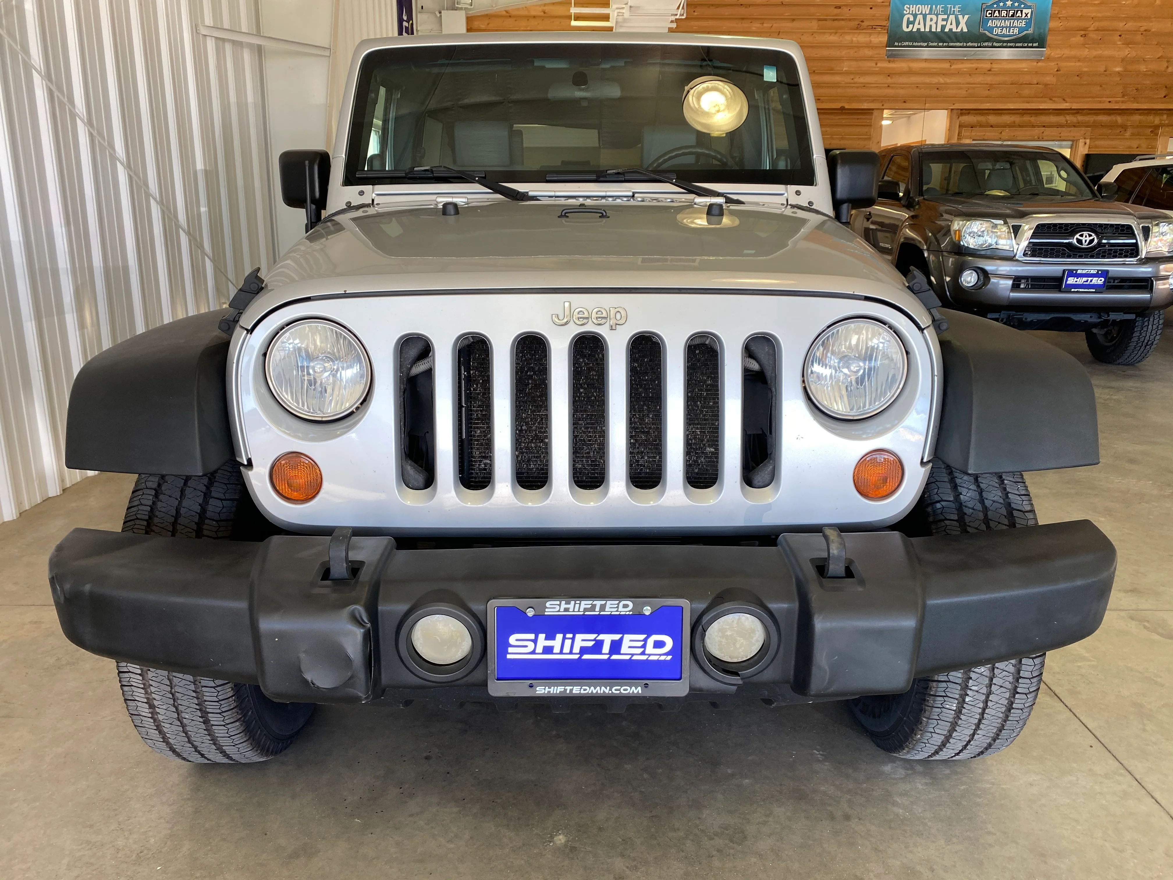 2009 Jeep Wrangler Unlimited 4WD Manual - Image 7