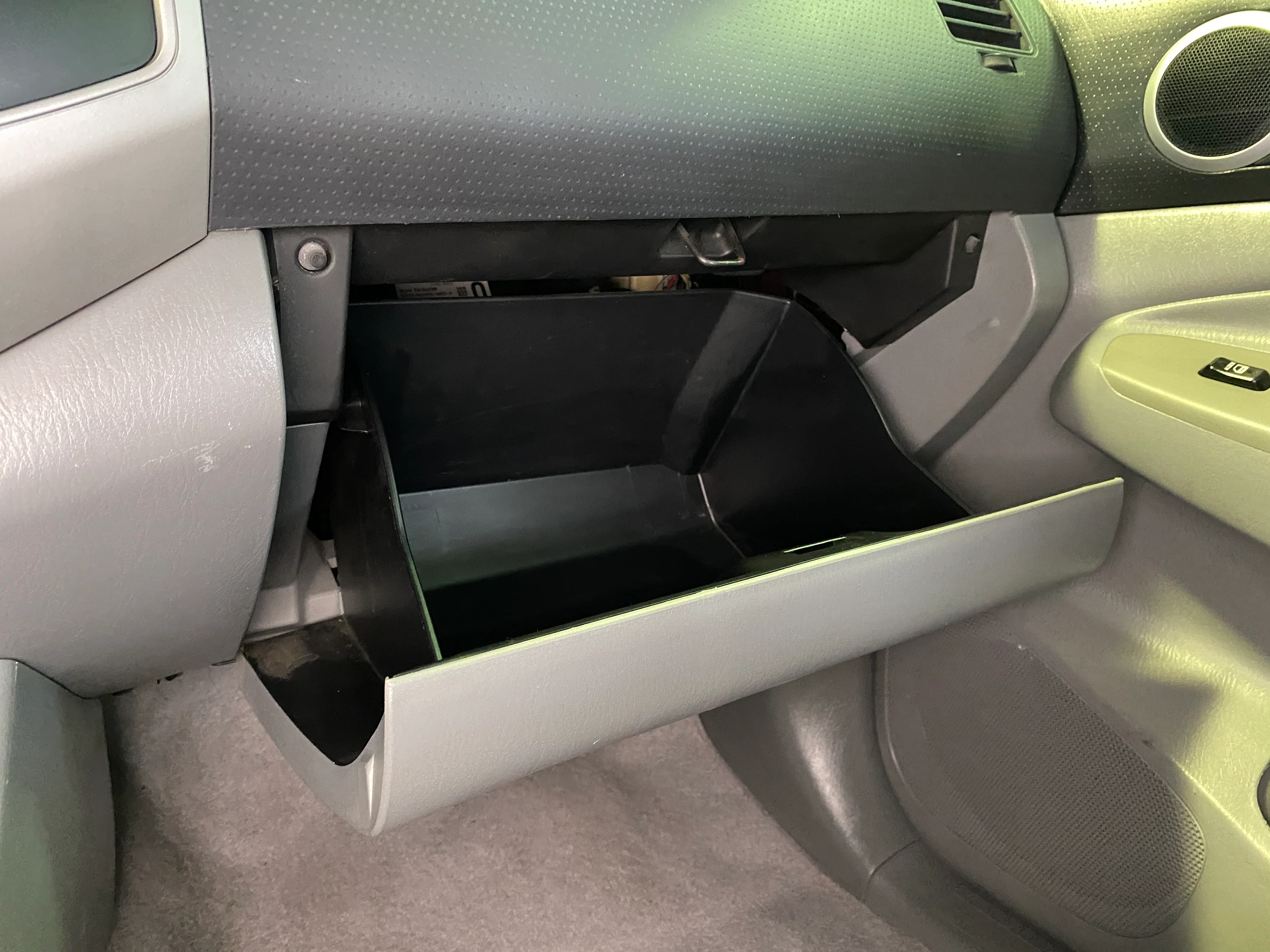 2009 Toyota Tacoma Double Cab TRD Manual - Image 15
