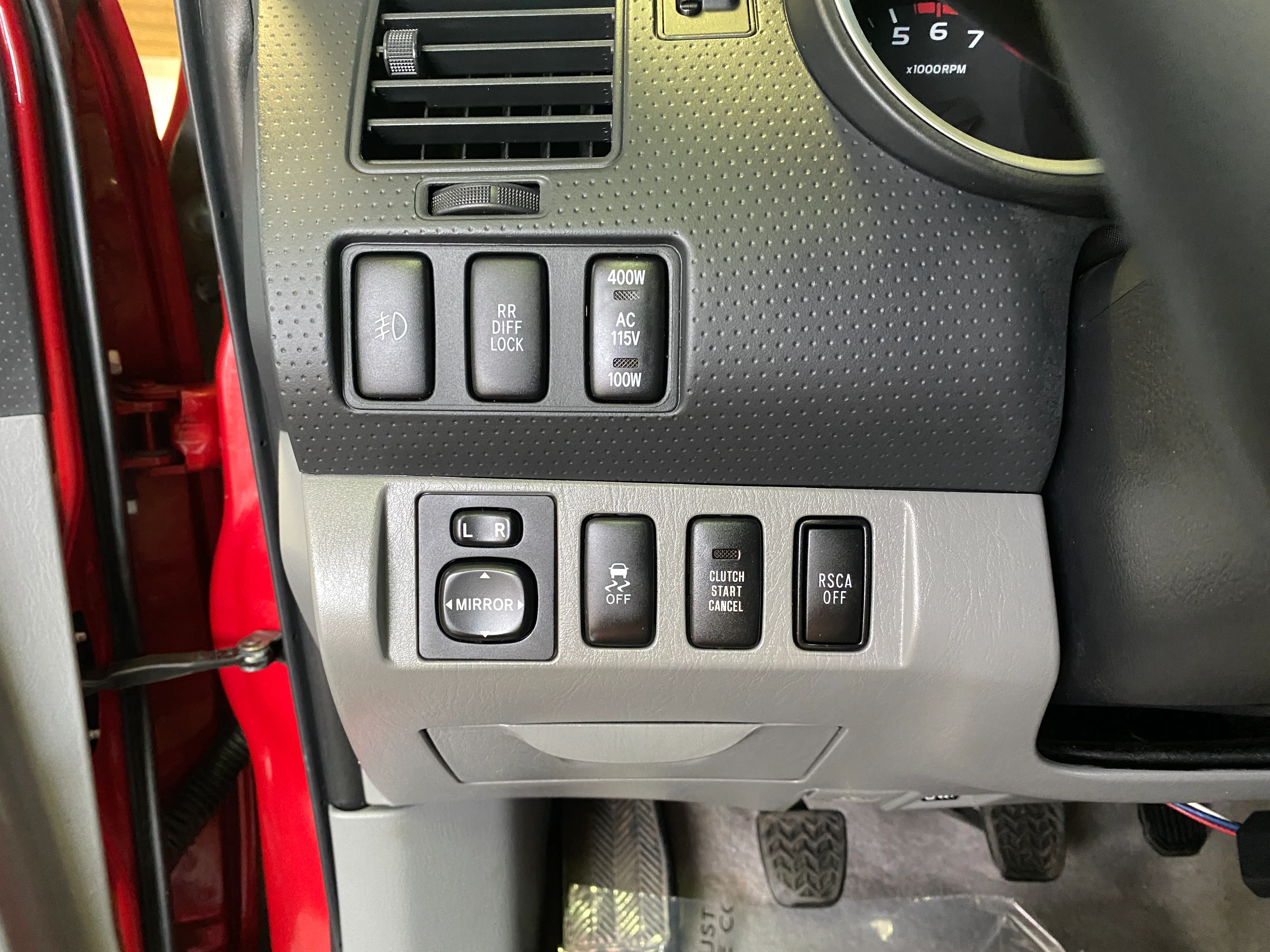 2009 Toyota Tacoma Double Cab TRD Manual - Image 27