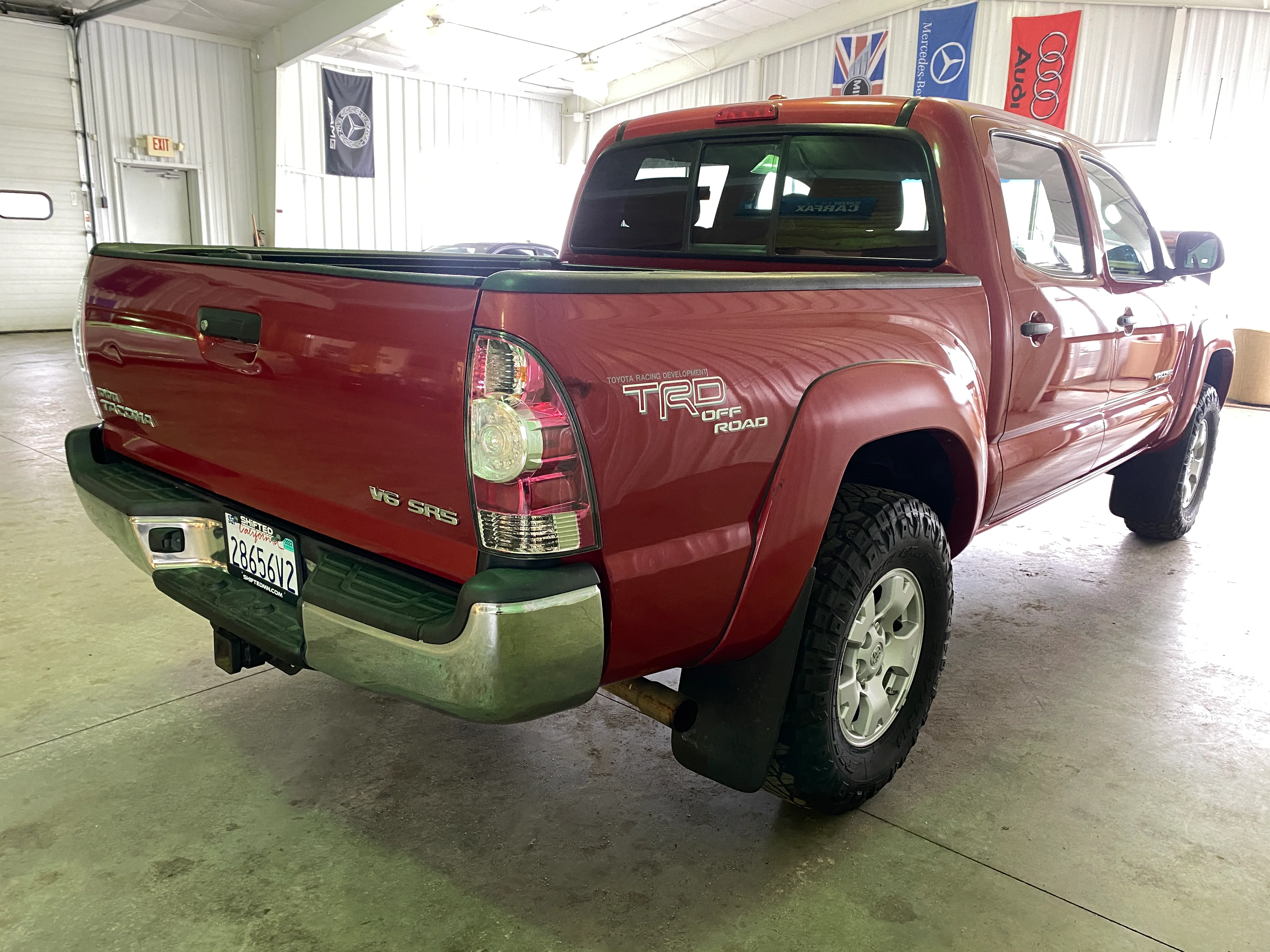 2009 Toyota Tacoma Double Cab TRD Manual - Image 5