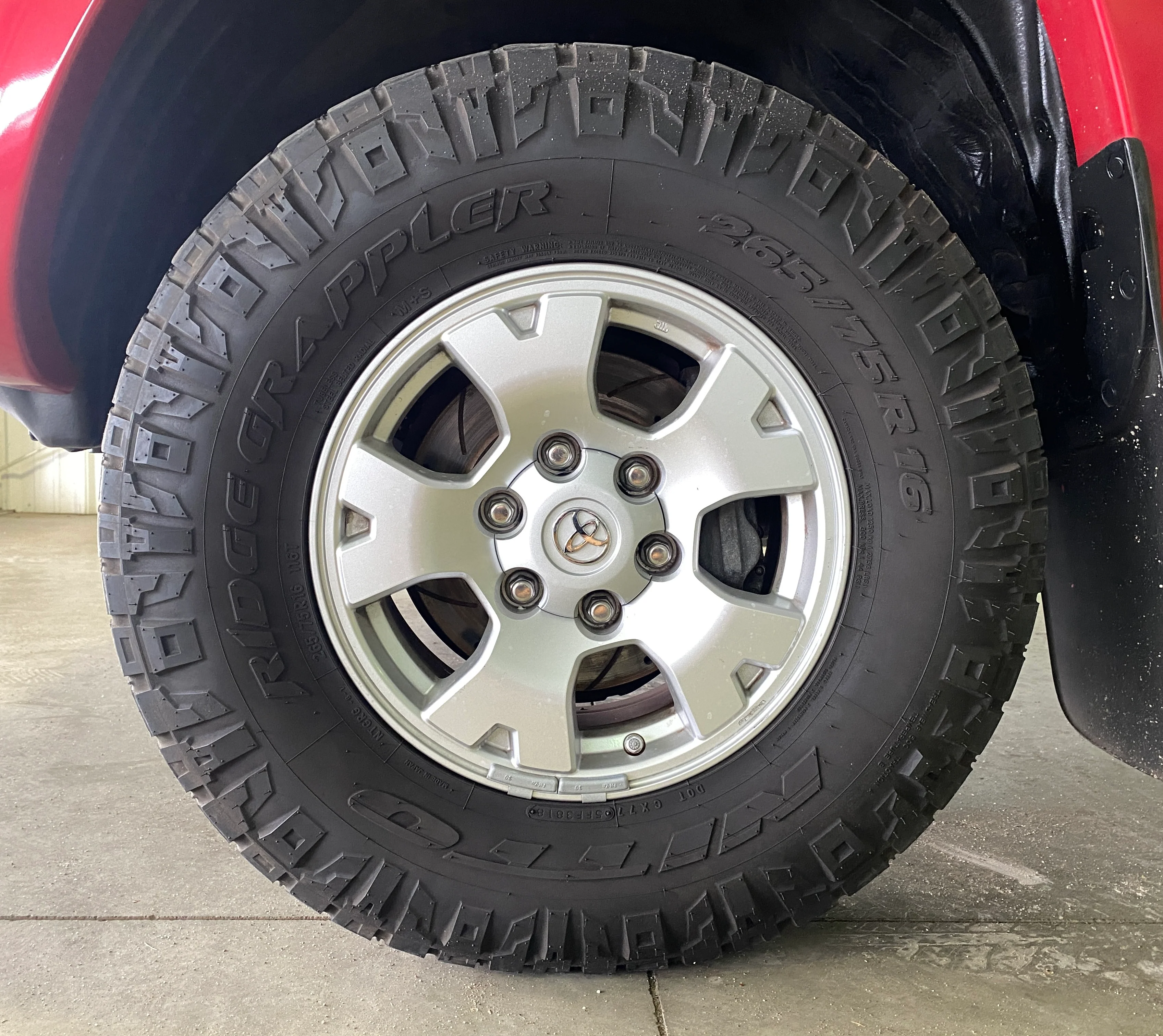 2009 Toyota Tacoma Double Cab TRD Manual - Image 9