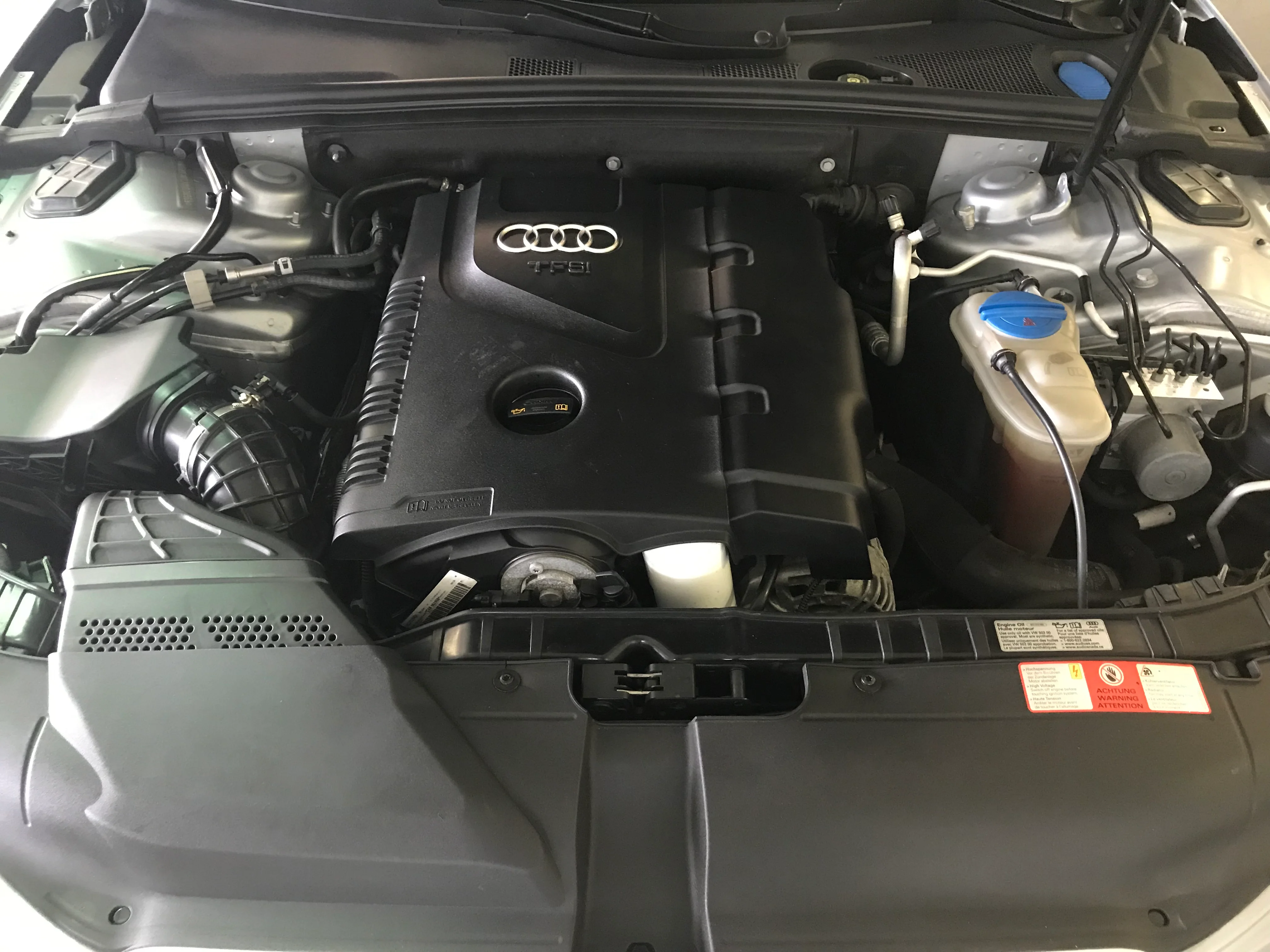 2010 Audi A4 - Image 10
