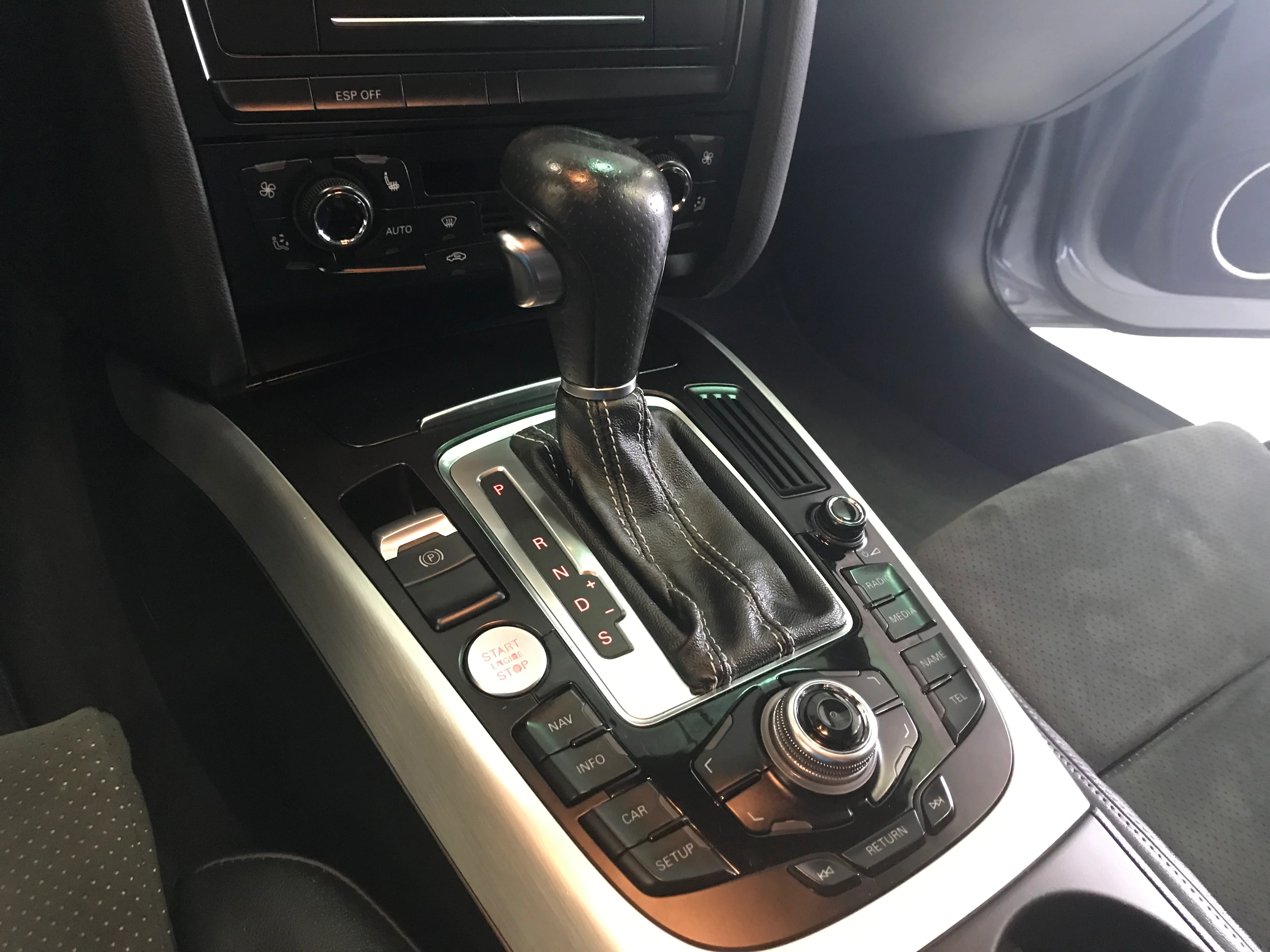 2010 Audi A4 - Image 20