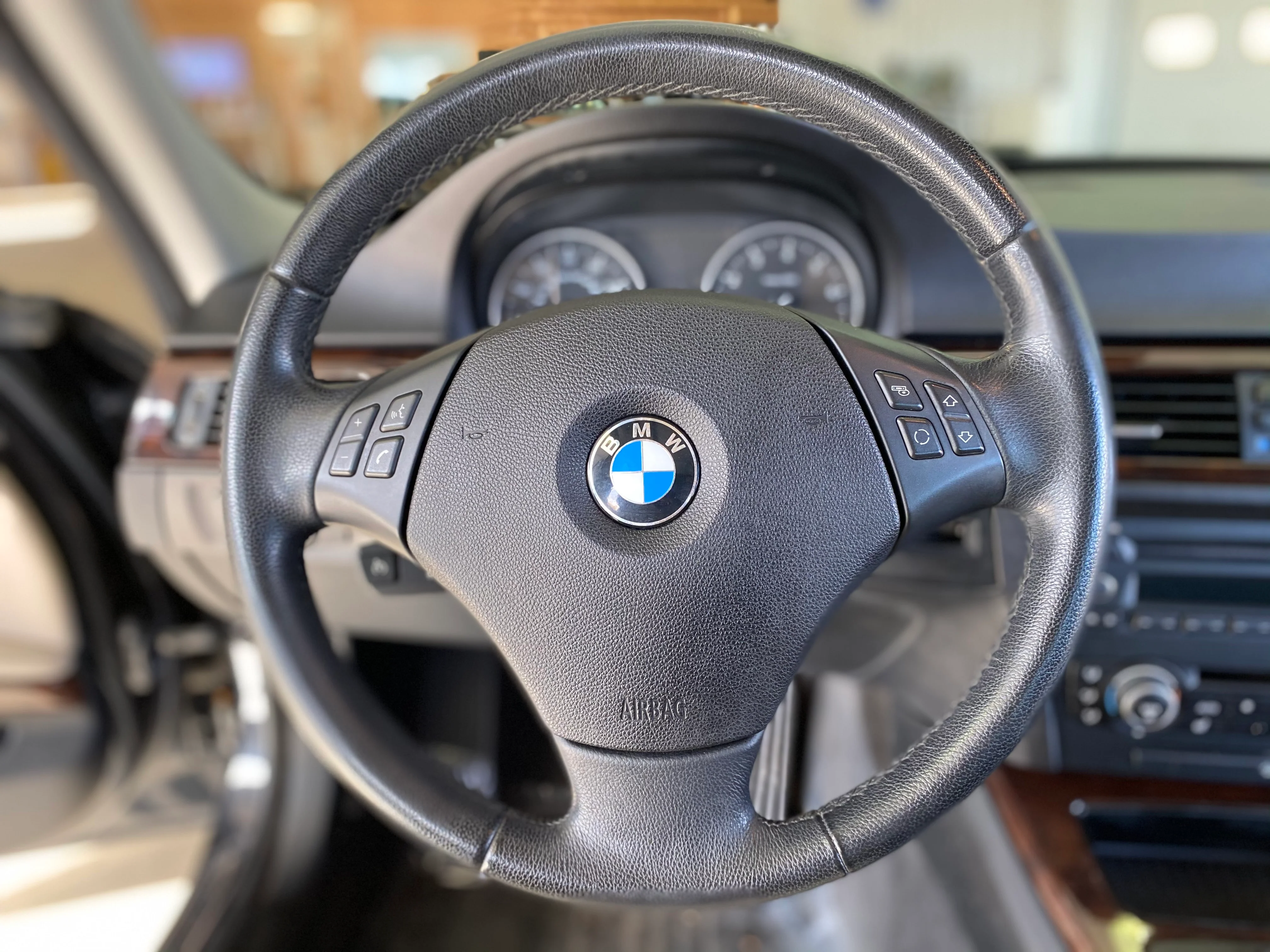 2010 BMW 328i XDrive Wagon - Image 16