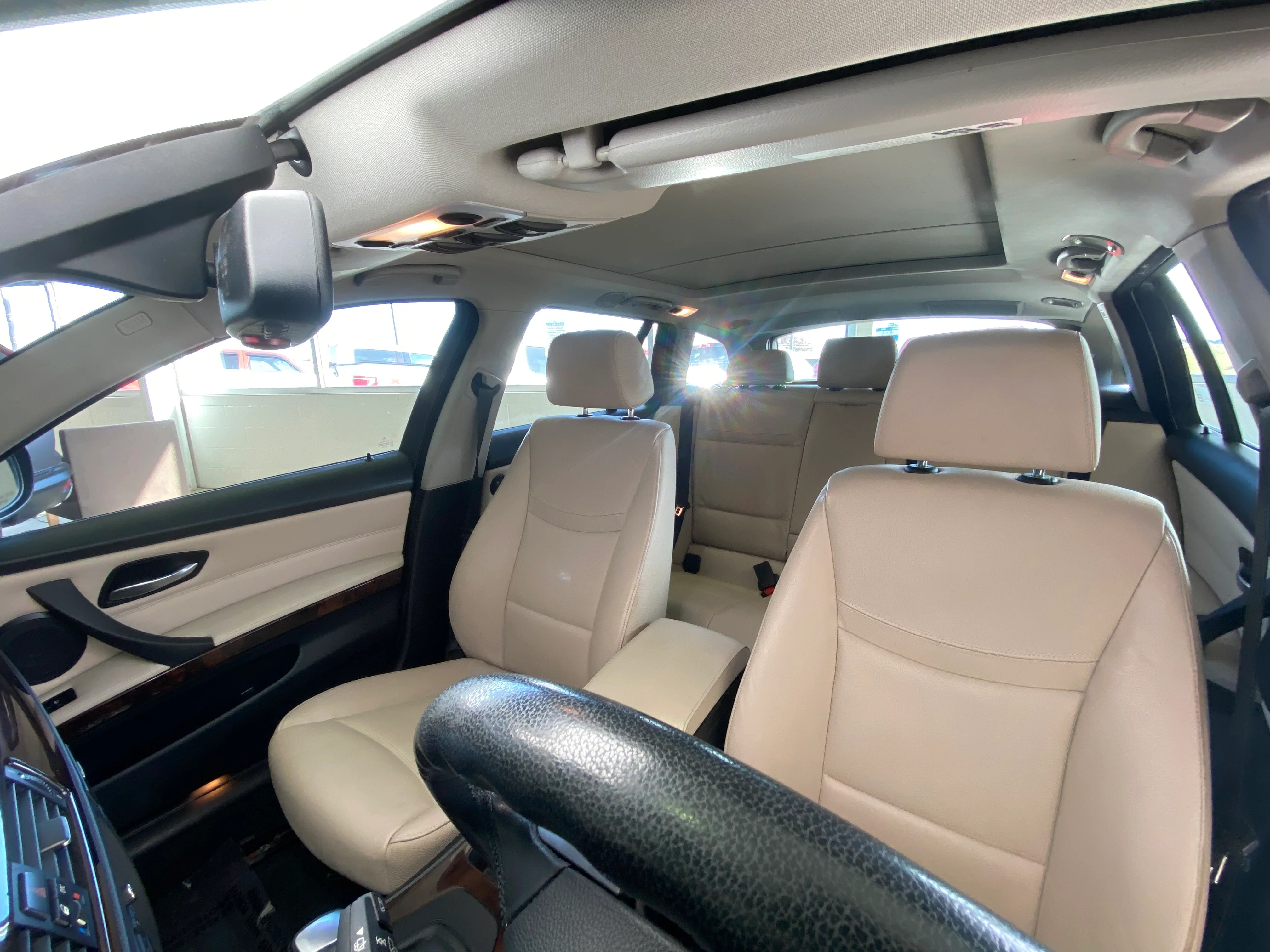 2010 BMW 328i XDrive Wagon - Image 23