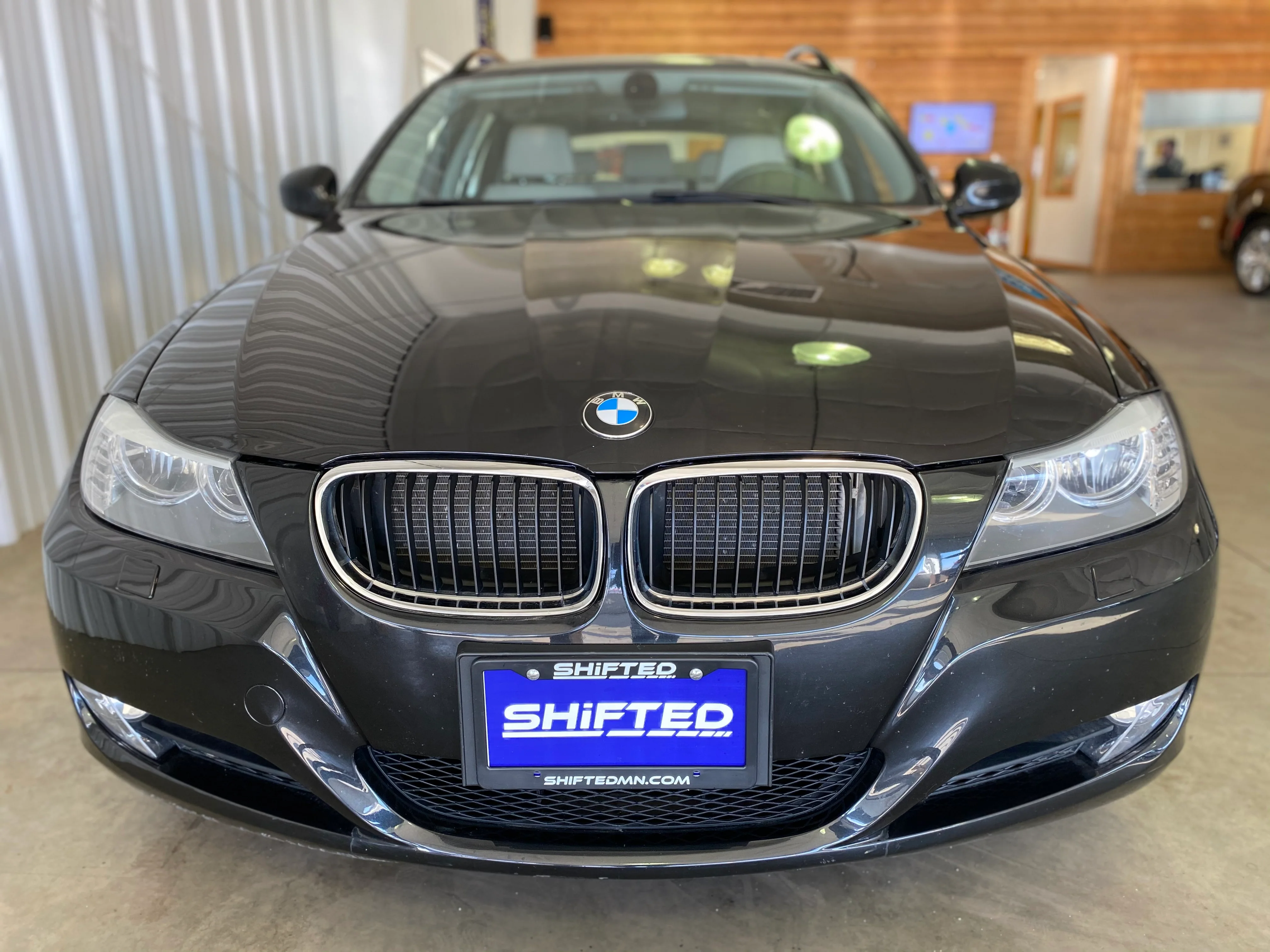 2010 BMW 328i XDrive Wagon - Image 7