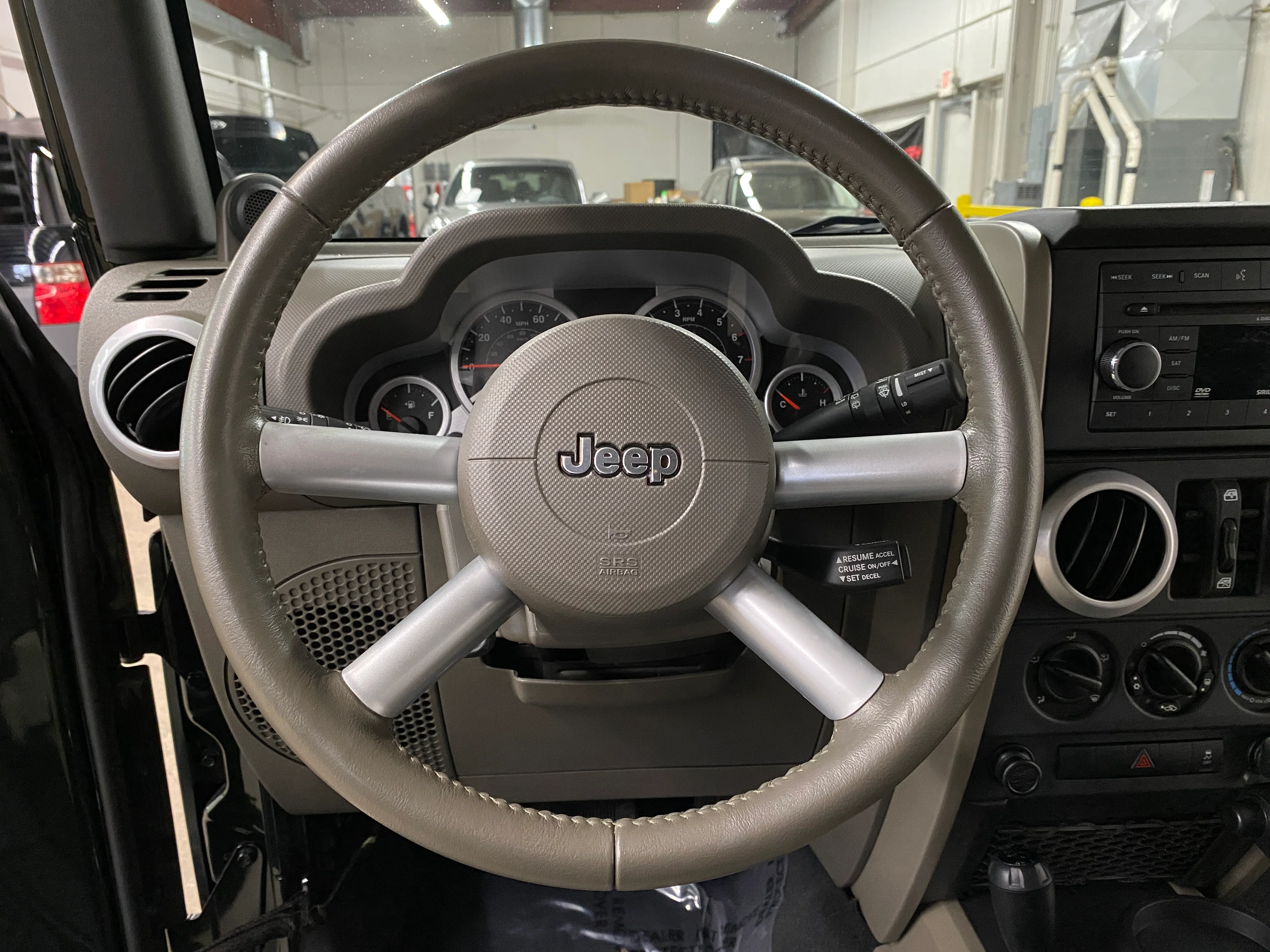 2010 Jeep Wrangler Unlimited Sahara 4WD - Image 20
