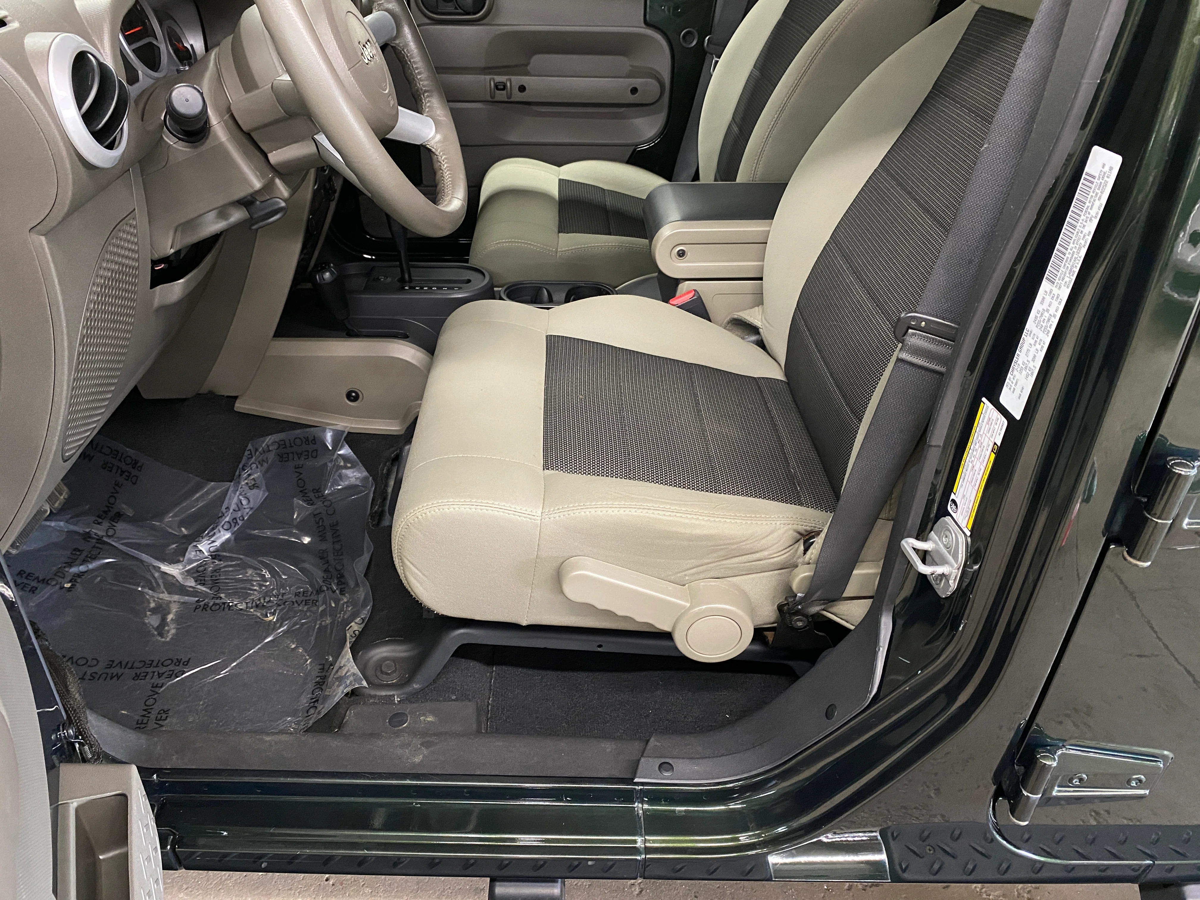 2010 Jeep Wrangler Unlimited Sahara 4WD - Image 36