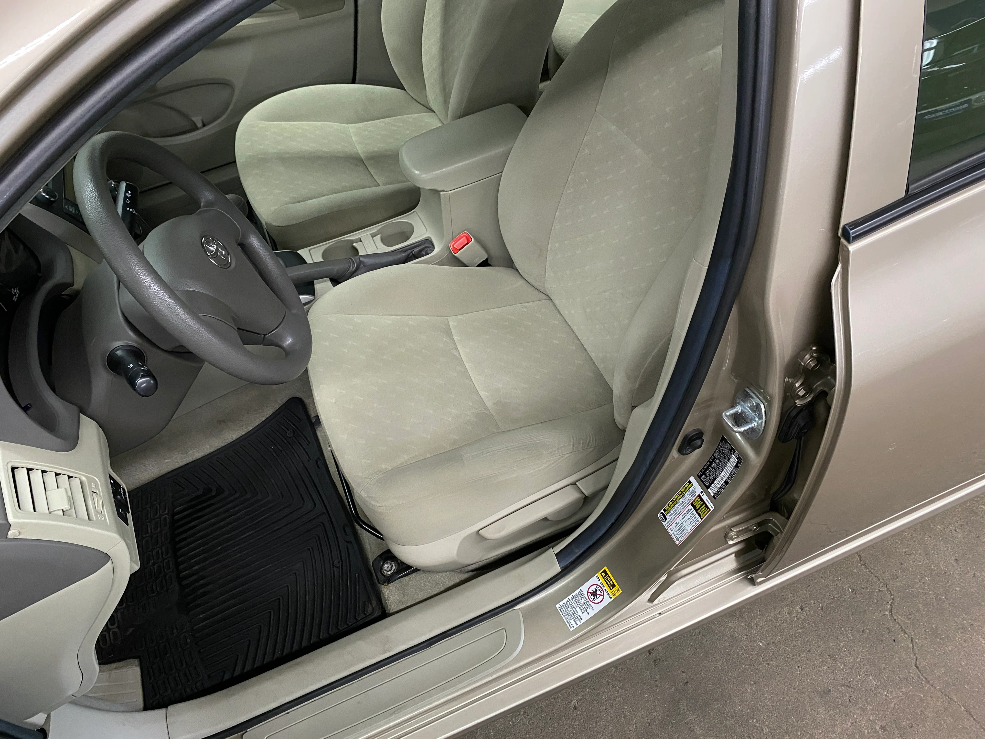 2010 Toyota Corolla Manual - Image 35