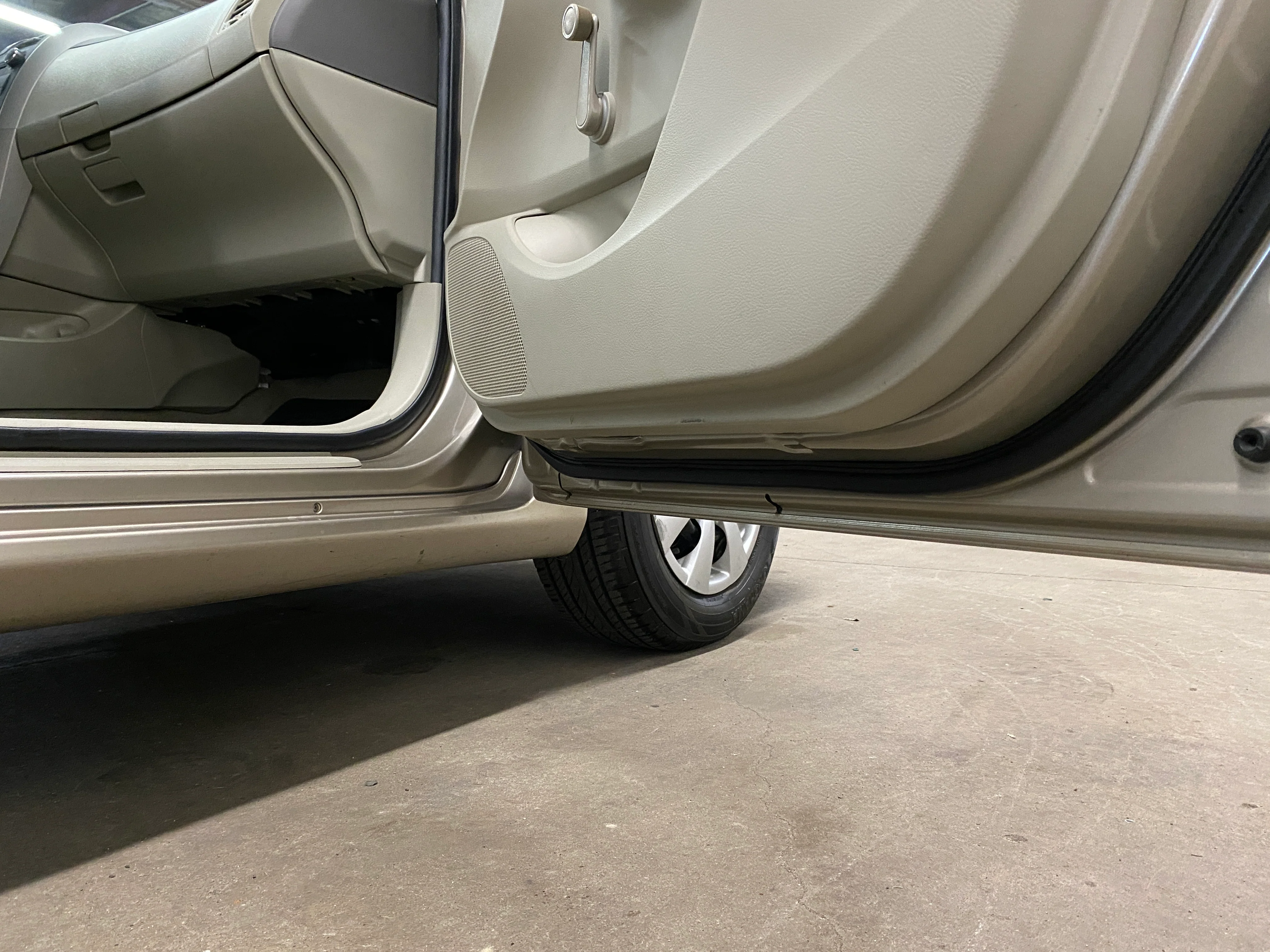 2010 Toyota Corolla Manual - Image 48