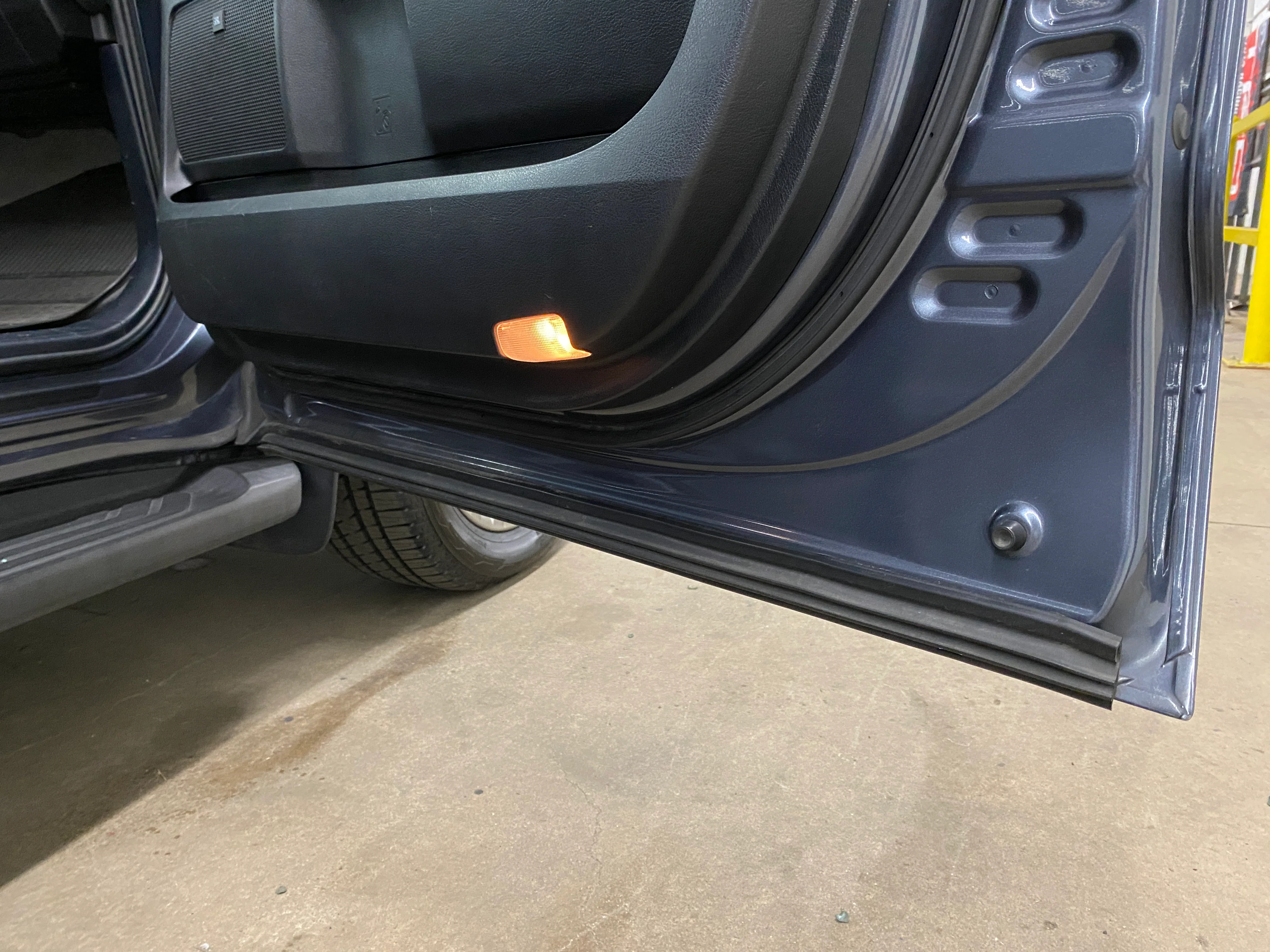 2010 Toyota Tundra Limited Crew Cab 5.7L 4WD - Image 48