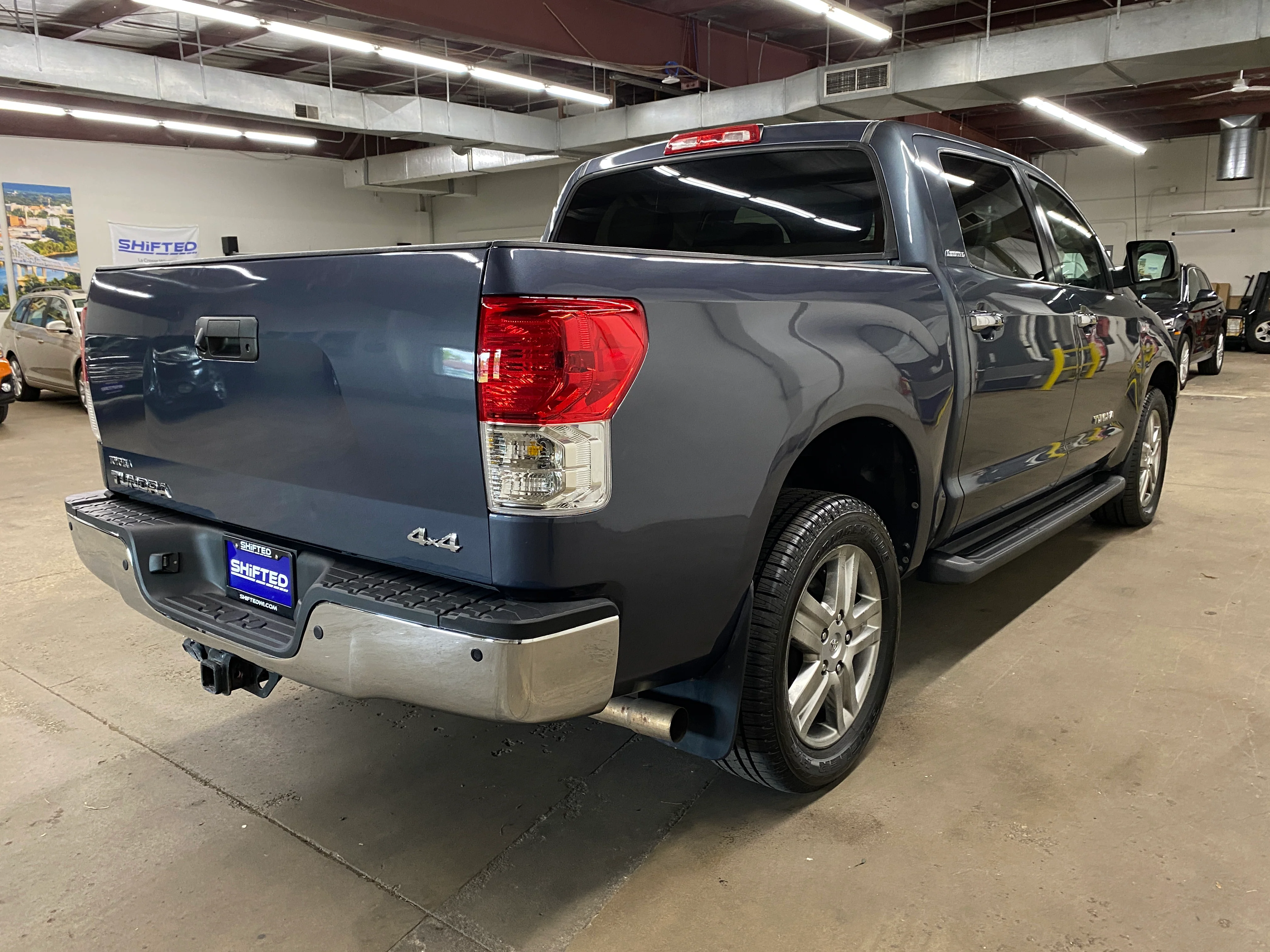 2010 Toyota Tundra Limited Crew Cab 5.7L 4WD - Image 5