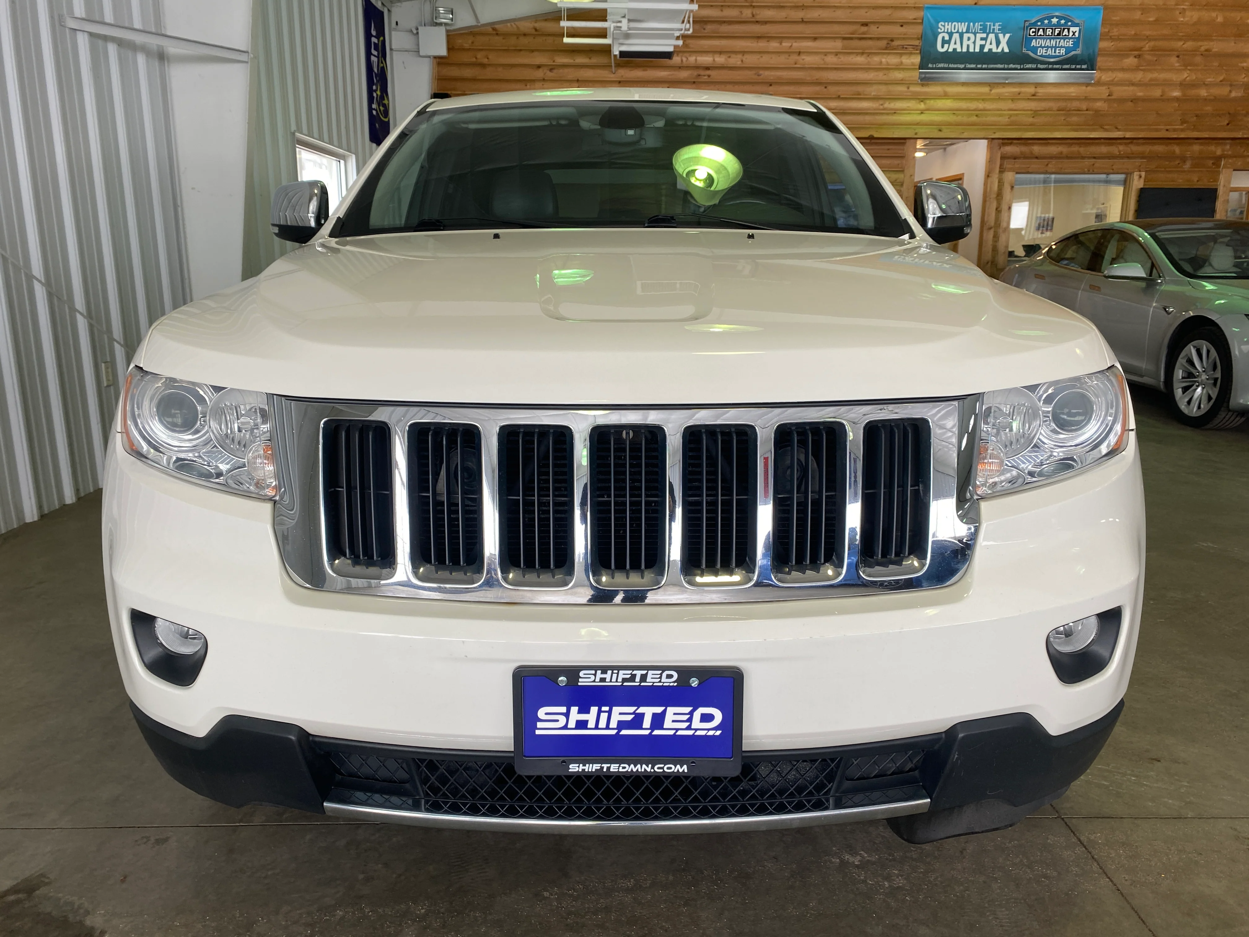2011 Jeep Grand Cherokee 4WD Limited - Image 7