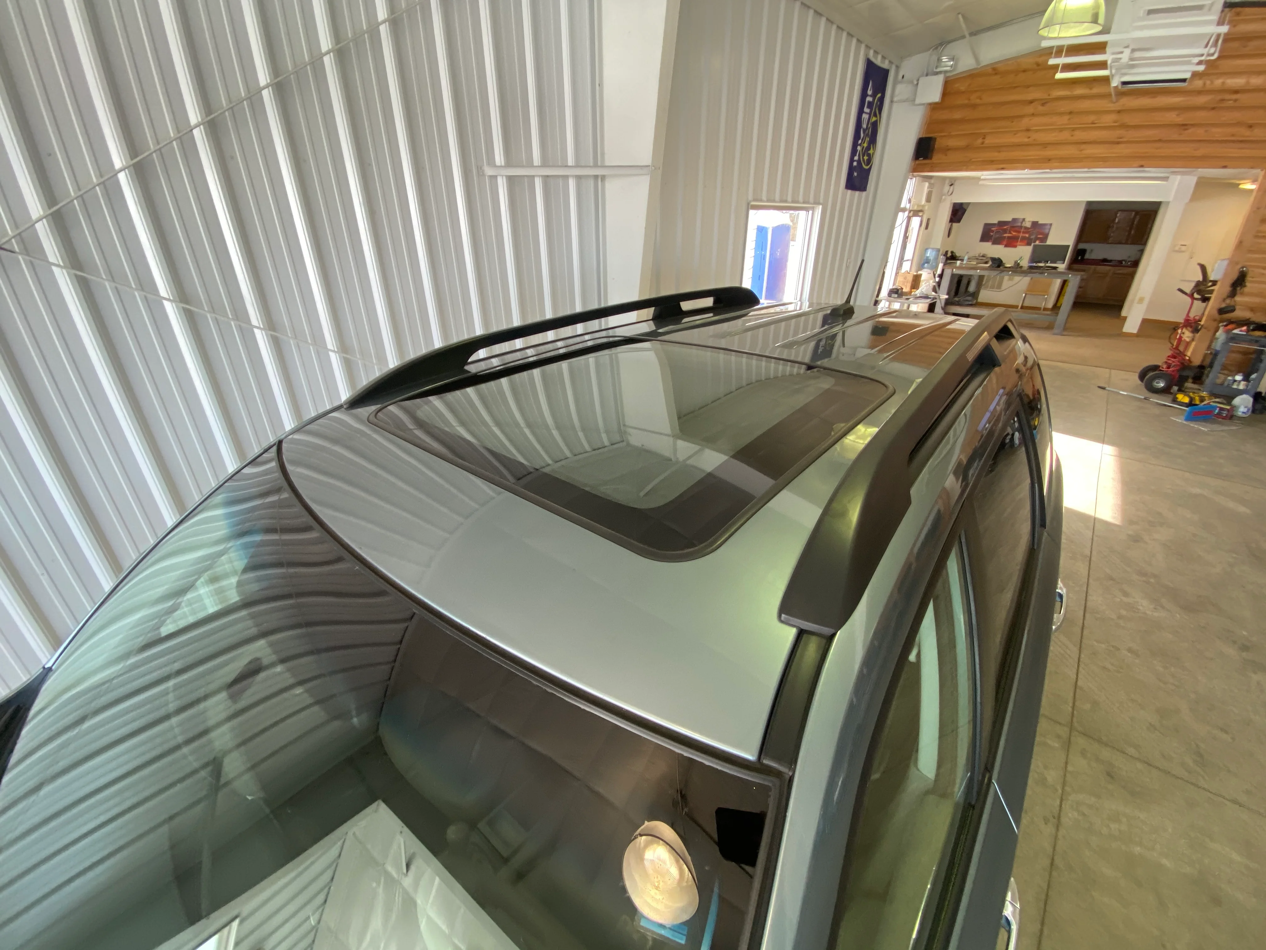 2011 Subaru Forester Premium Manual - Image 9