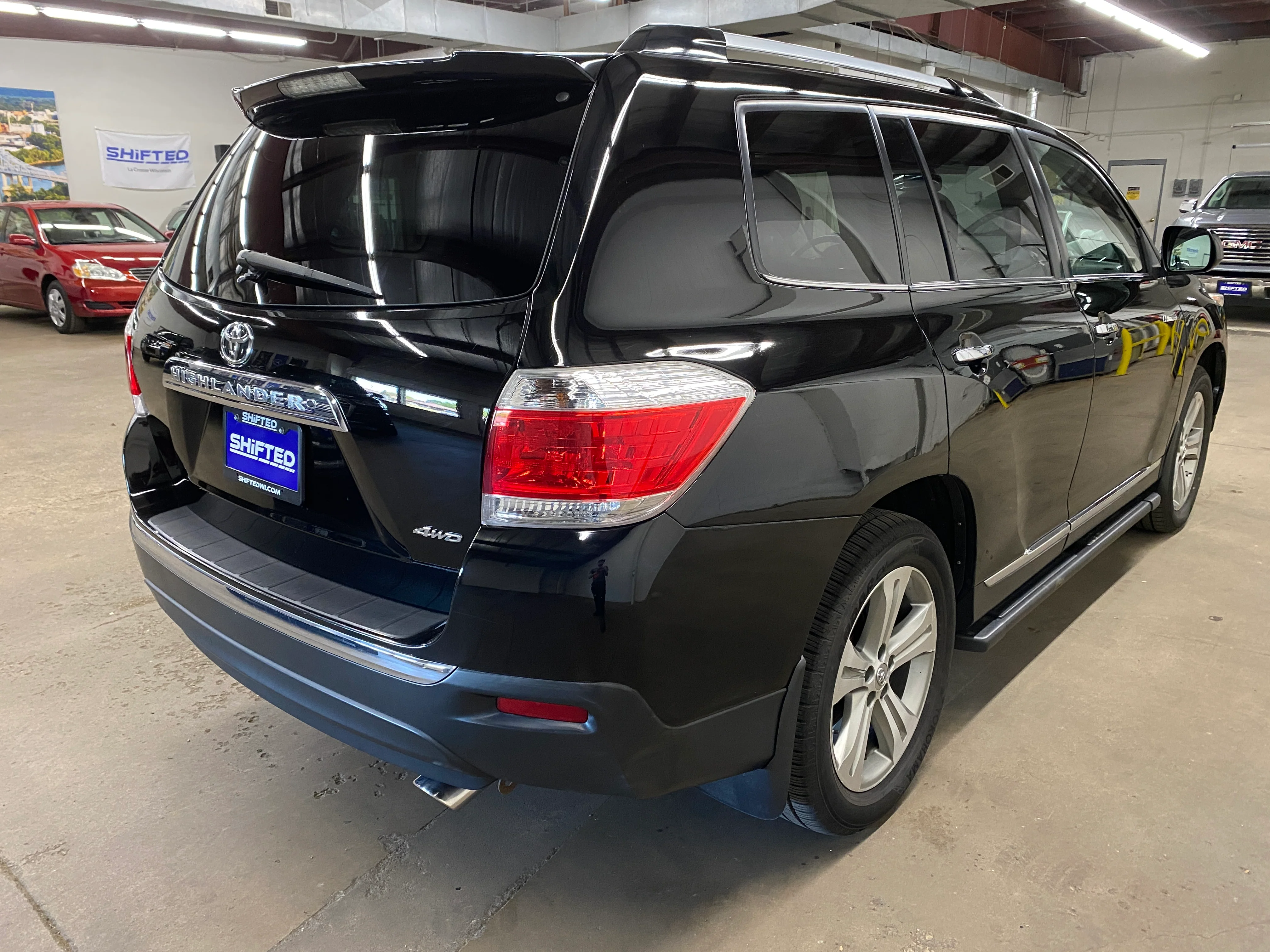 2011 Toyota Highlander Limited 4WD - Image 5