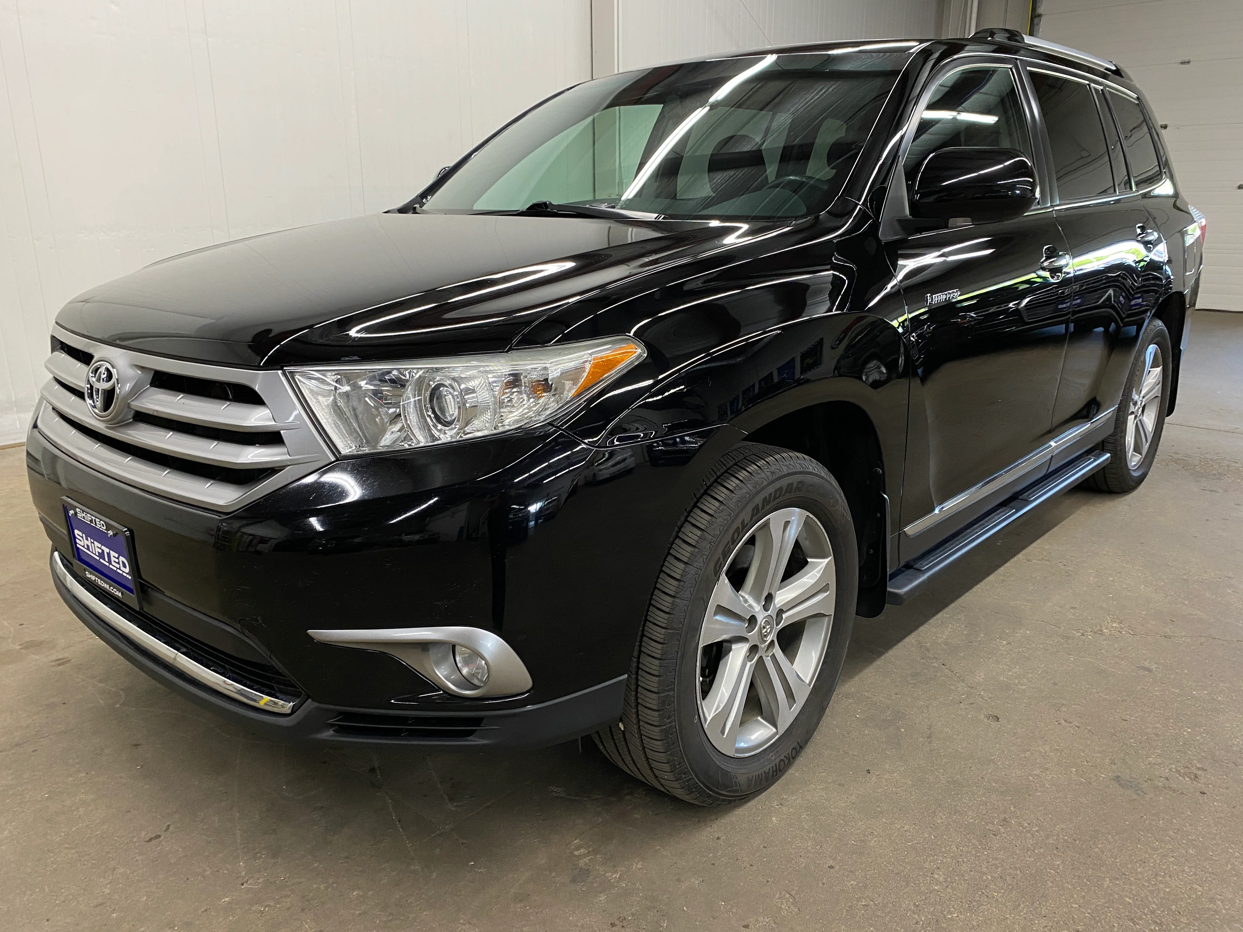 2011 Toyota Highlander Limited 4WD - Image 8