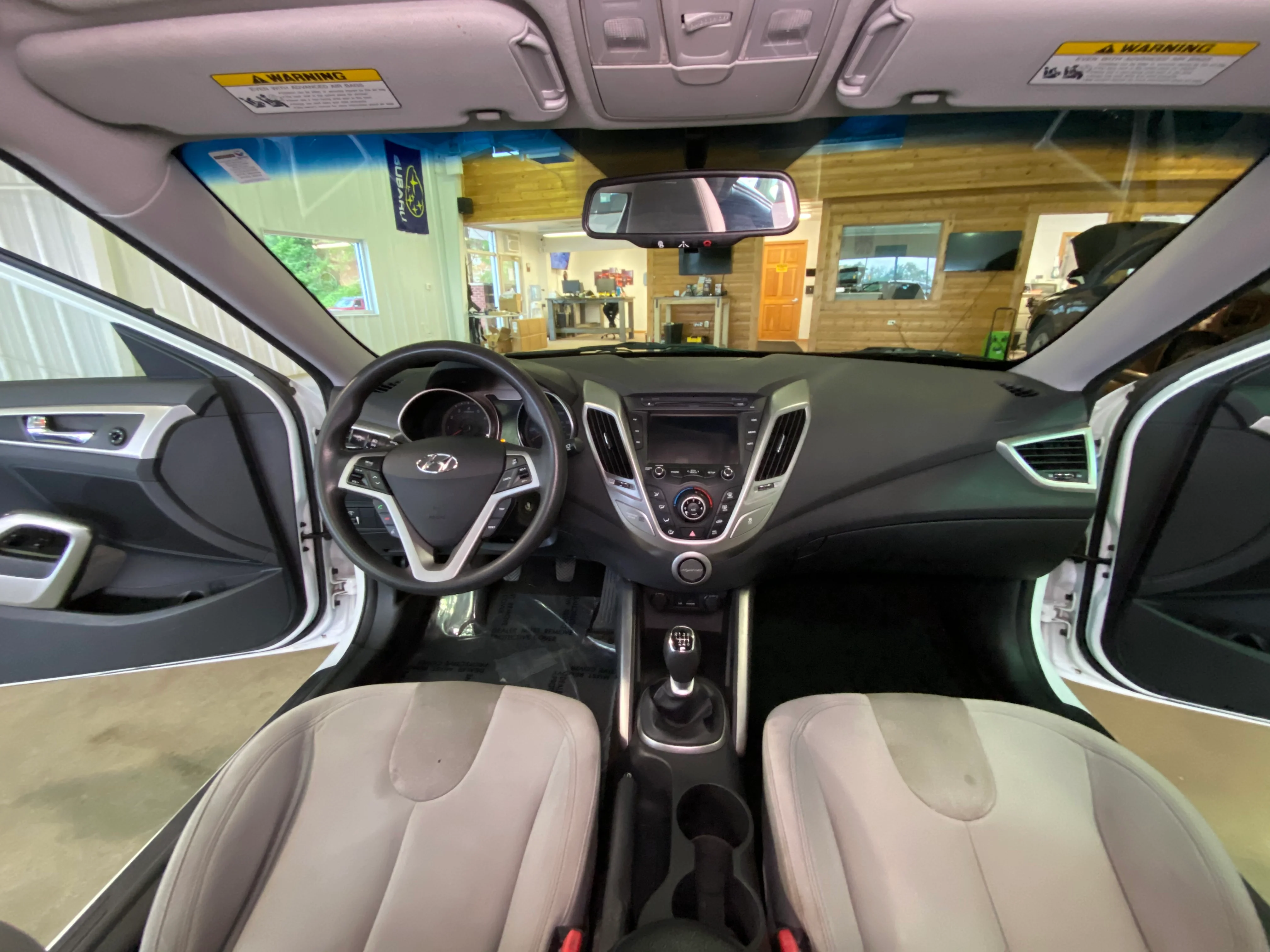 2012 Hyundai Veloster Manual - Image 14