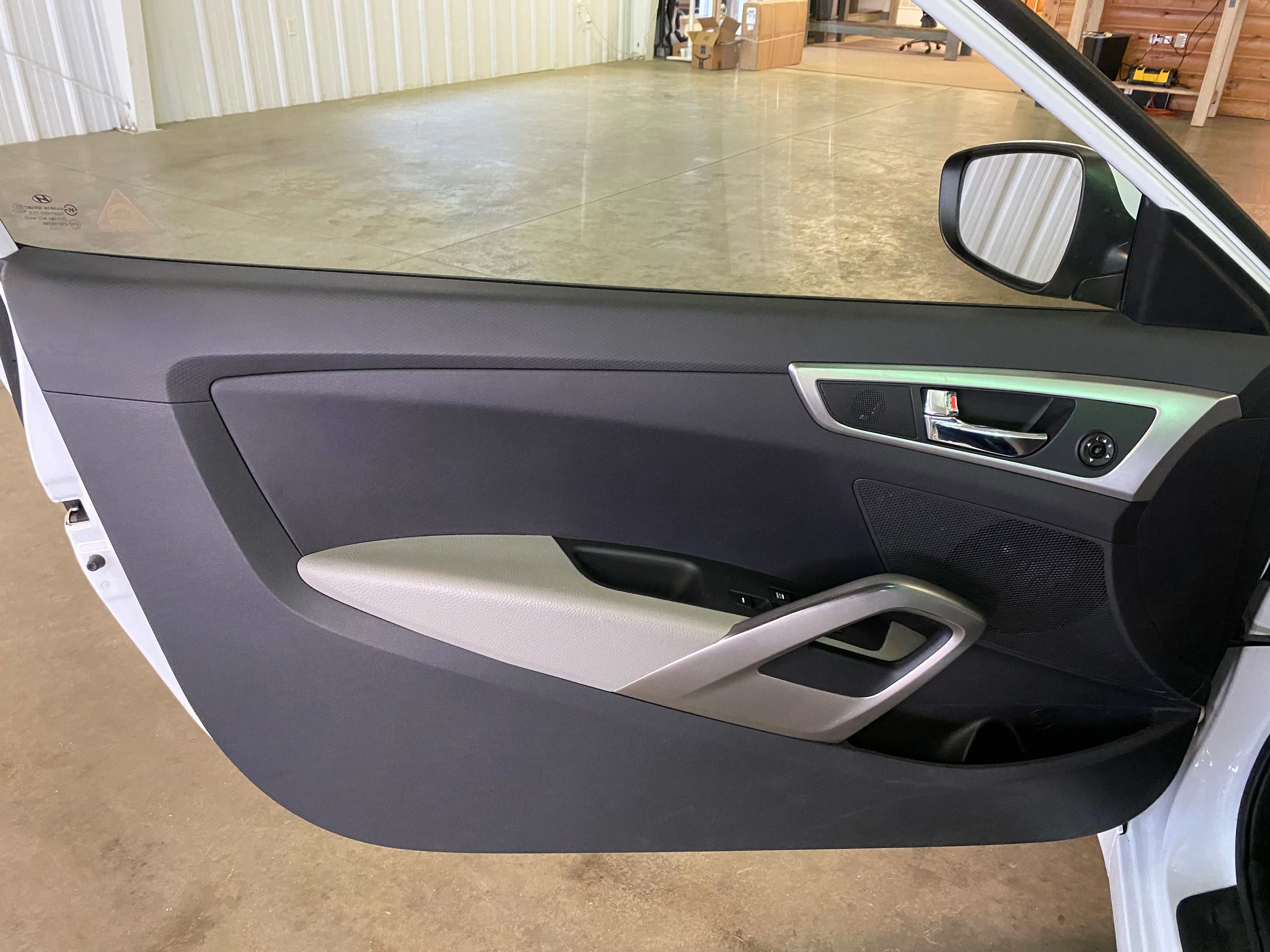 2012 Hyundai Veloster Manual - Image 21