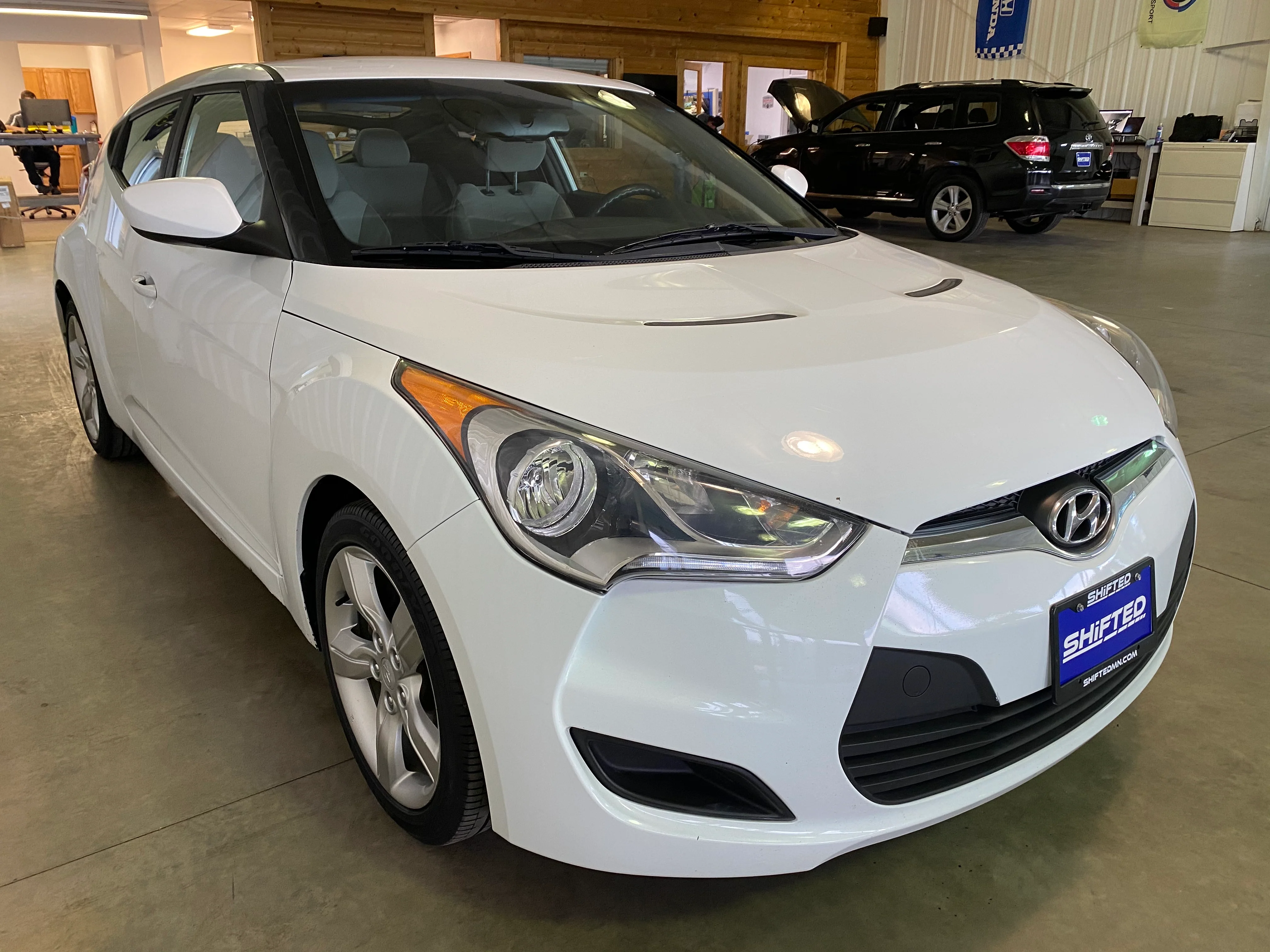 2012 Hyundai Veloster Manual - Image 6