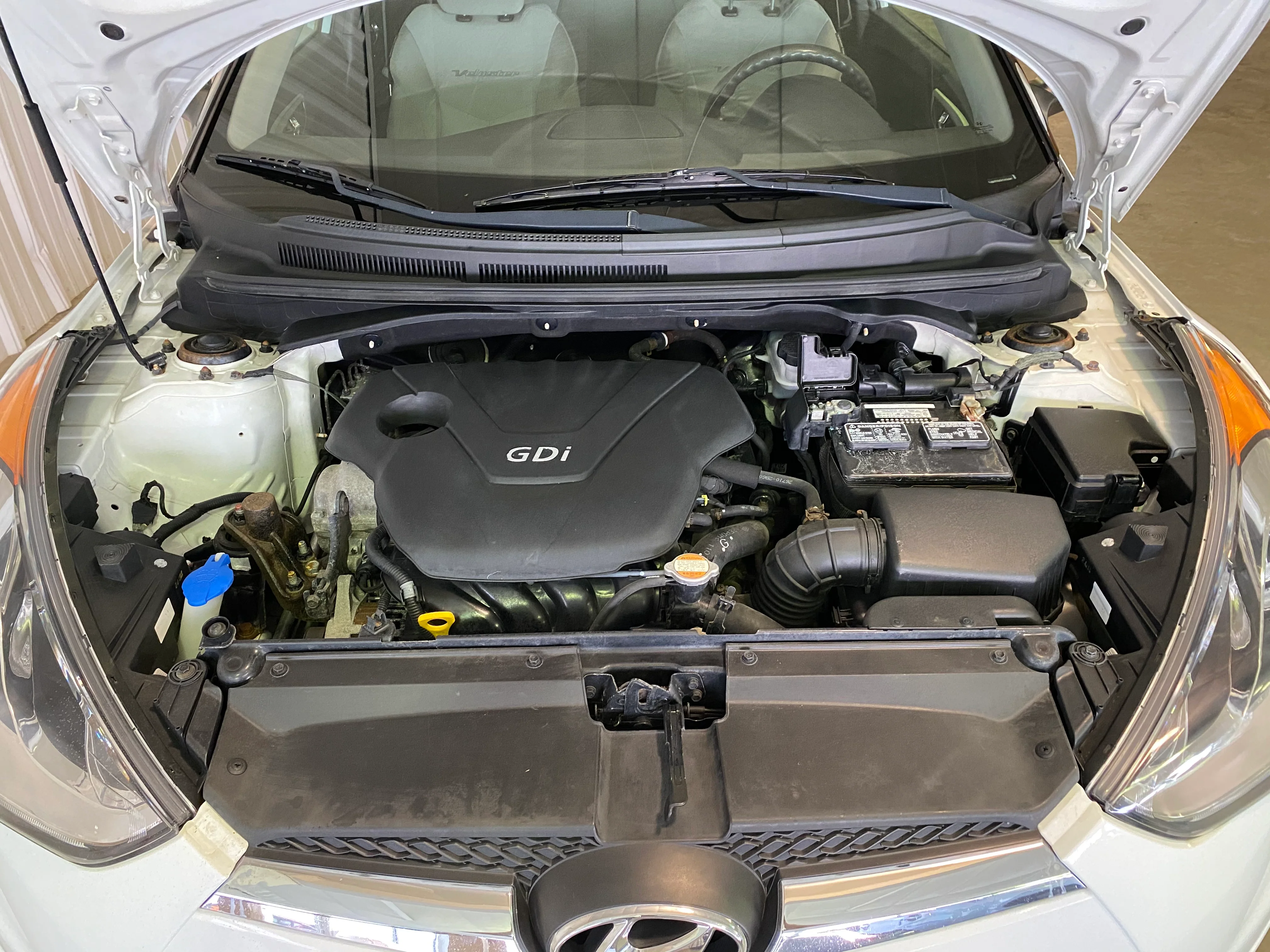 2012 Hyundai Veloster Manual - Image 9
