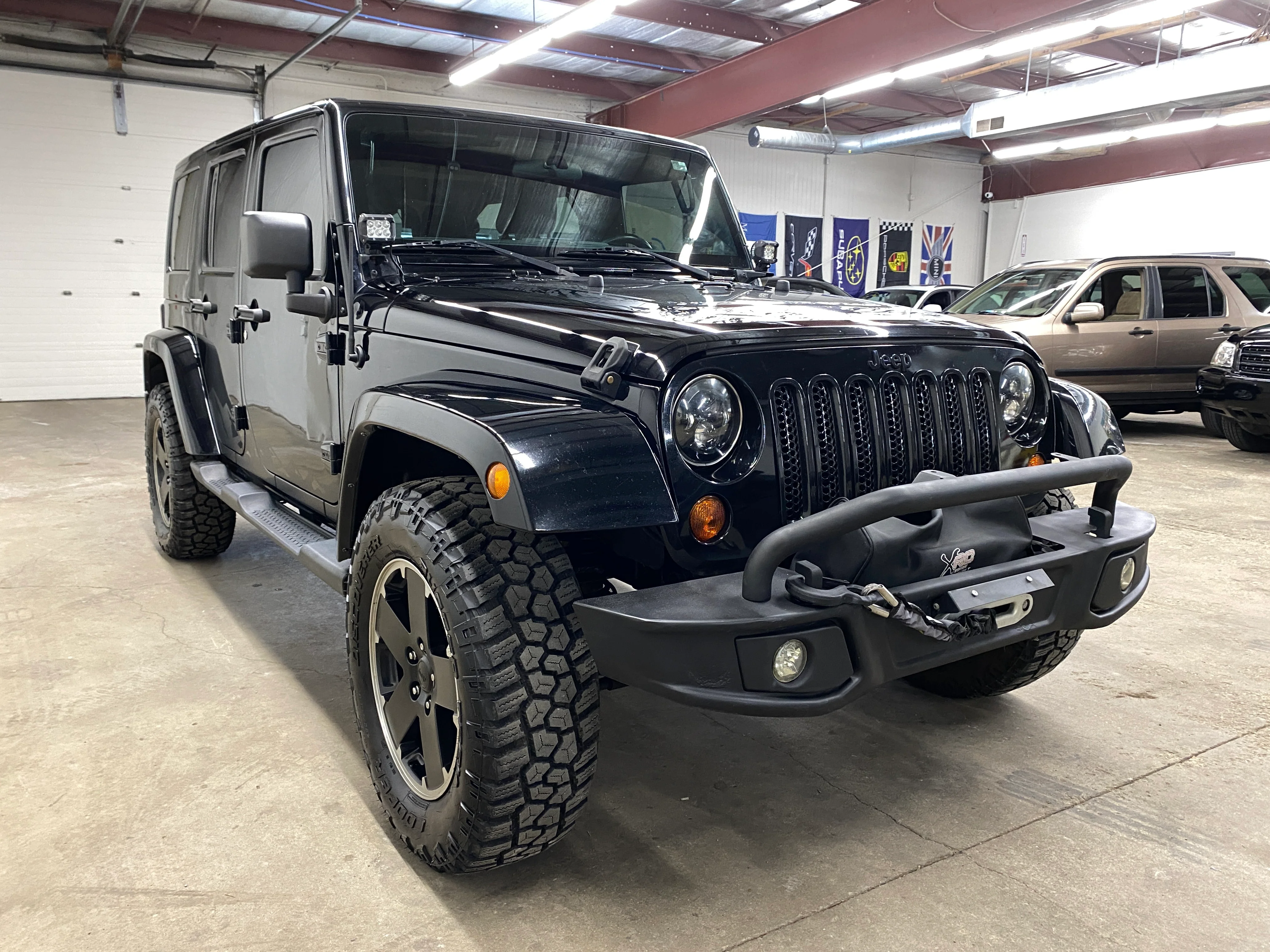 2012 Jeep Wrangler Unlimited Sahara - Image 6